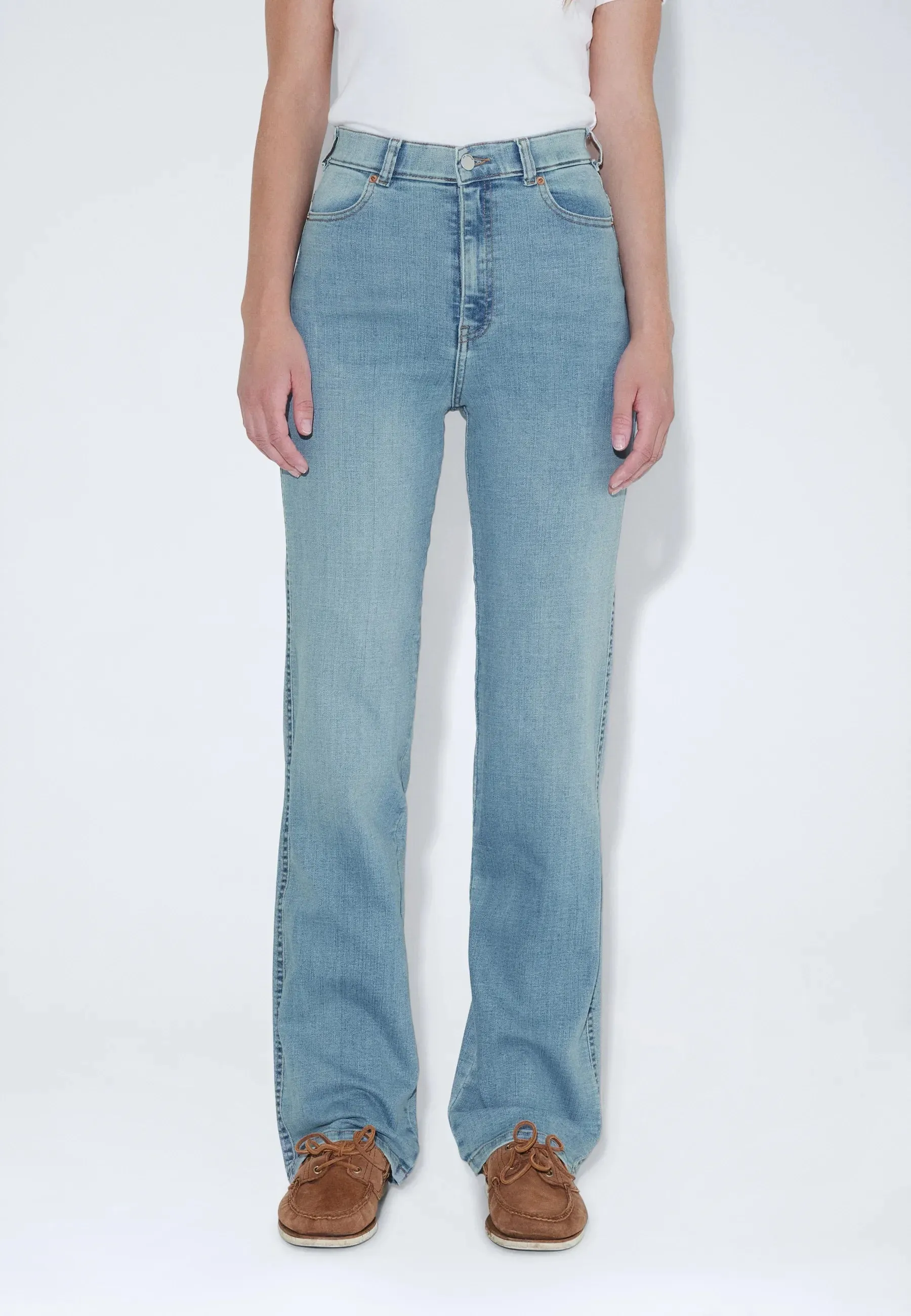 Moxy High Straight - Vale Light Used Dirt sold by Dr. Denim product image thumbnail 5