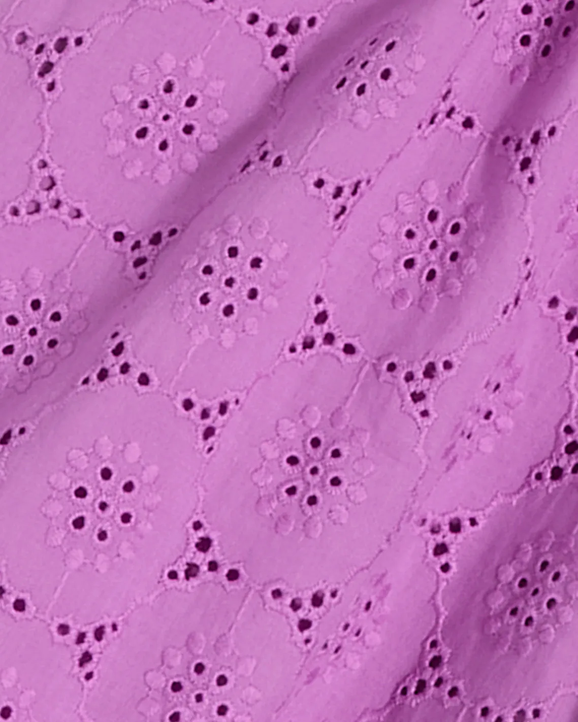 Woven Shorts in Eyelet sold by Draper James product image thumbnail 4