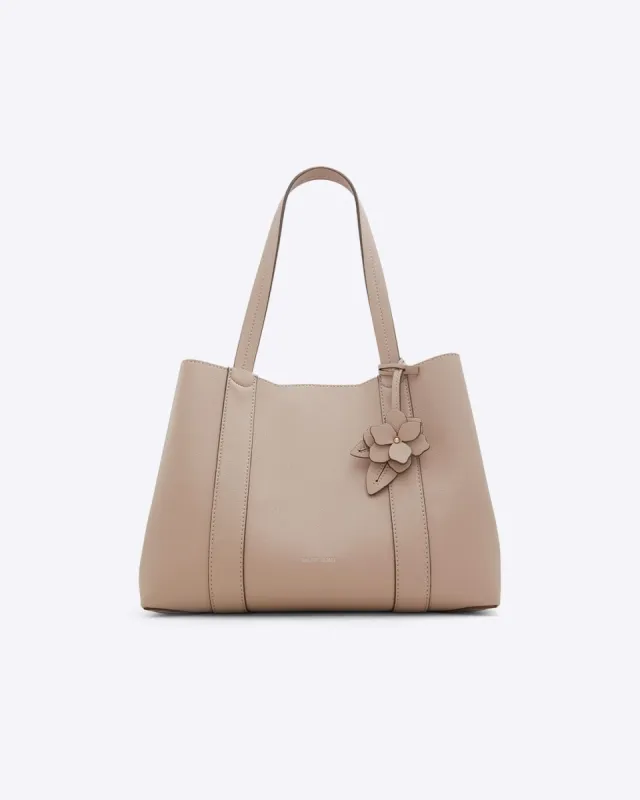 Elle Tote sold by Draper James