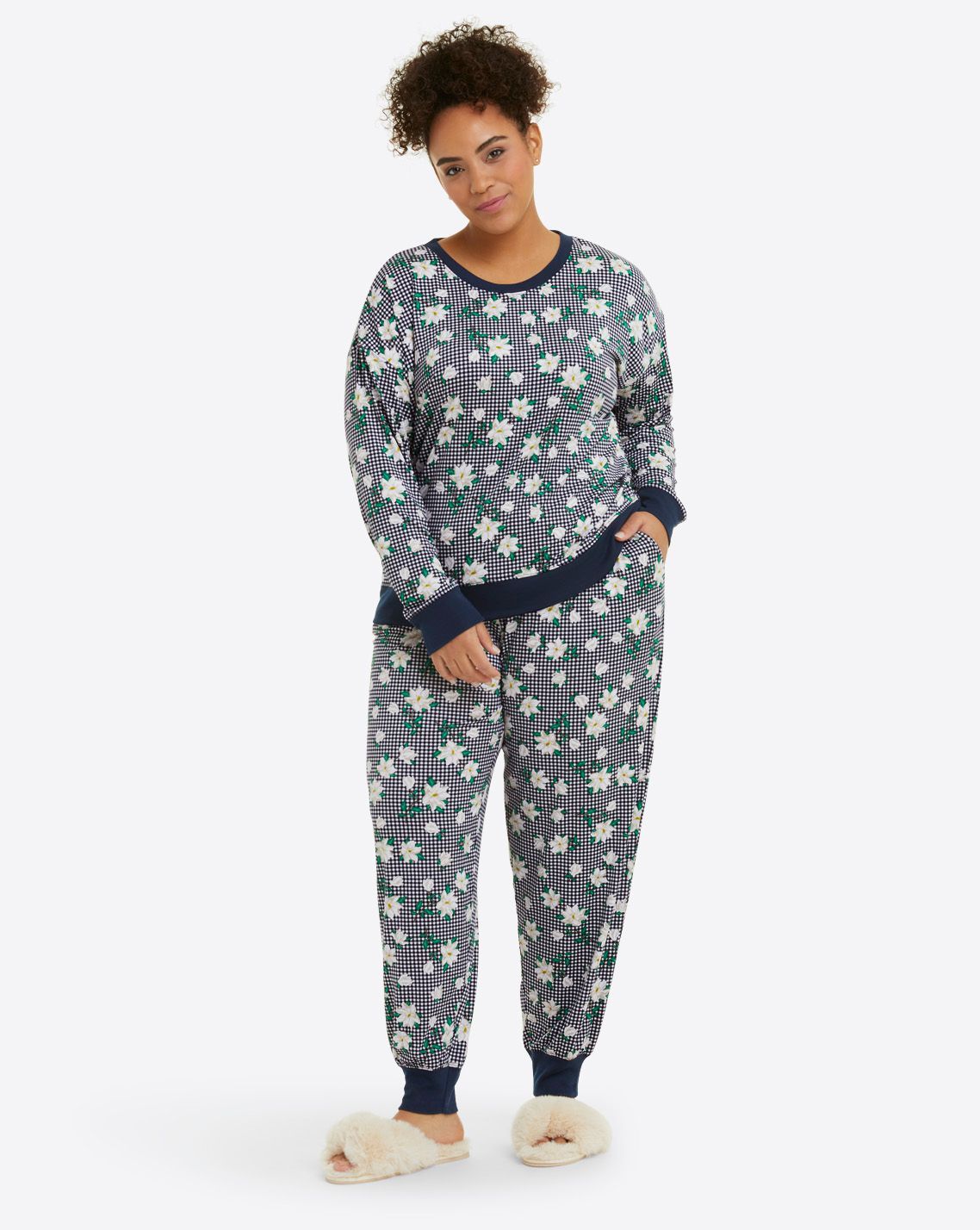 Long Sleeve Hillary Pajama Set in Gingham Magnolia sold by Draper James product image thumbnail 4
