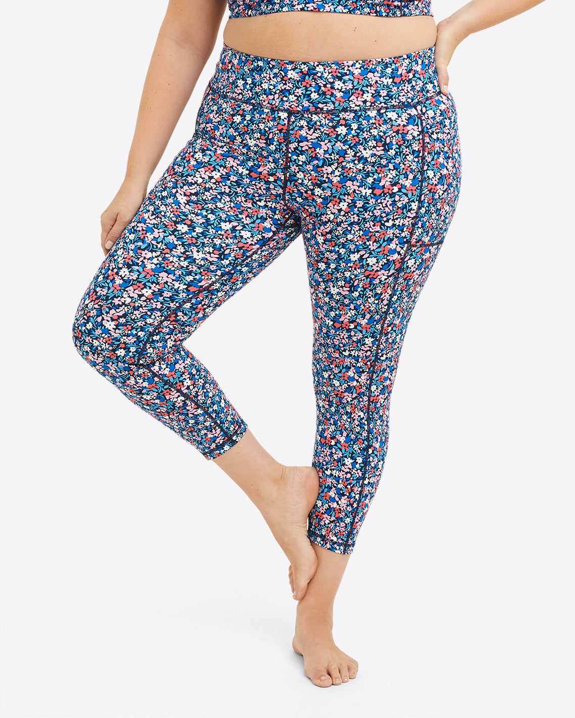 Leggings in Allover Ditsy Floral sold by Draper James