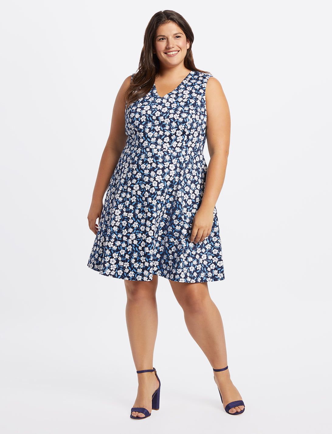 Floral Love Circle Dress sold by Draper James product image thumbnail 3