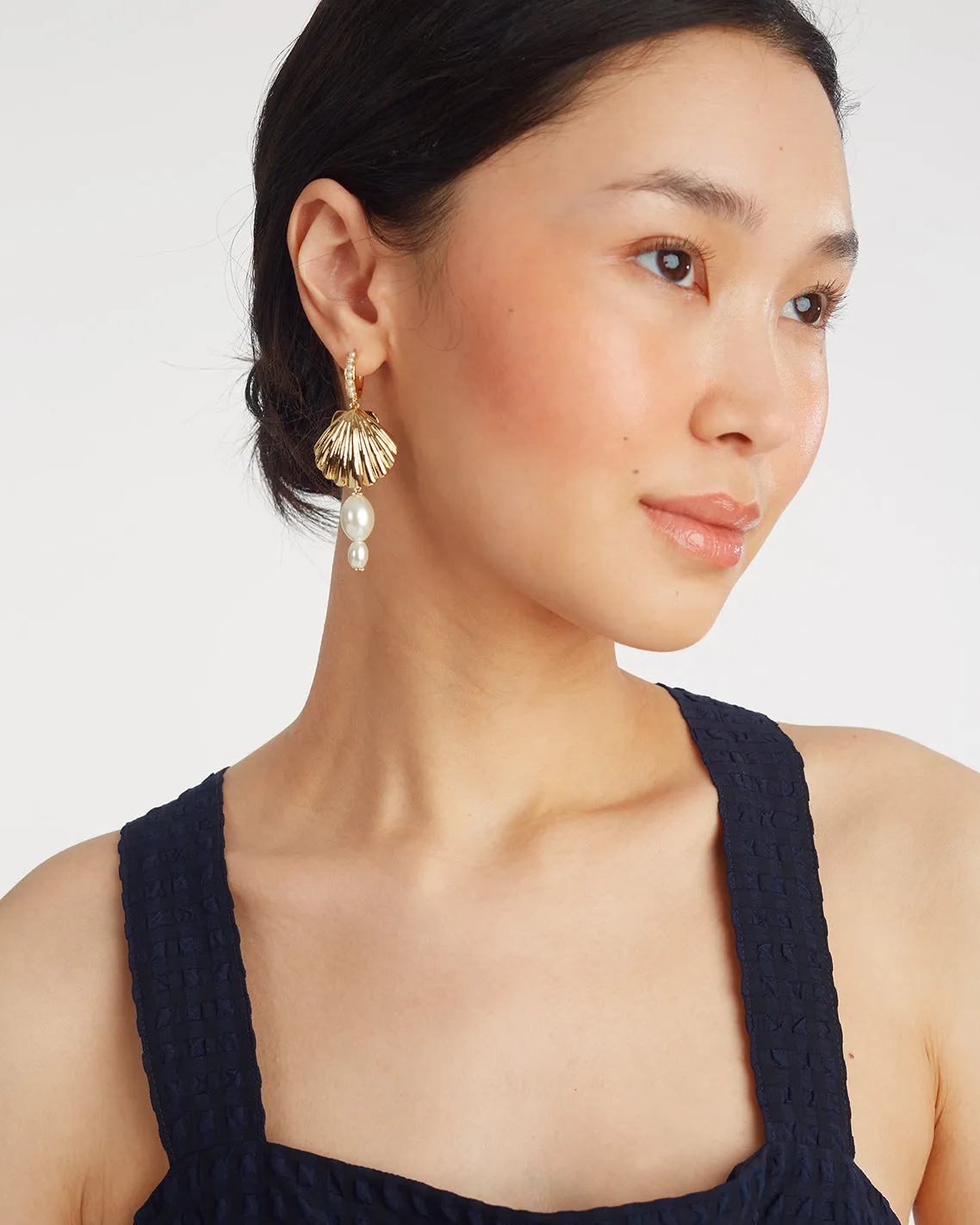 Pearl Shell Drop Earring sold by Draper James product image thumbnail 2