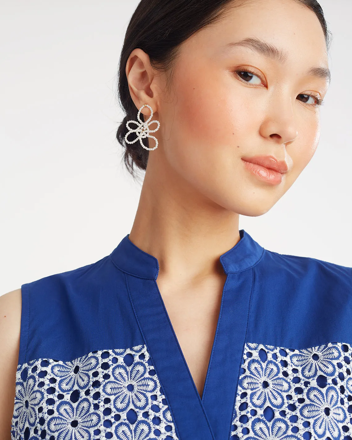 Pearl Flower Knot Earring sold by Draper James product image thumbnail 2