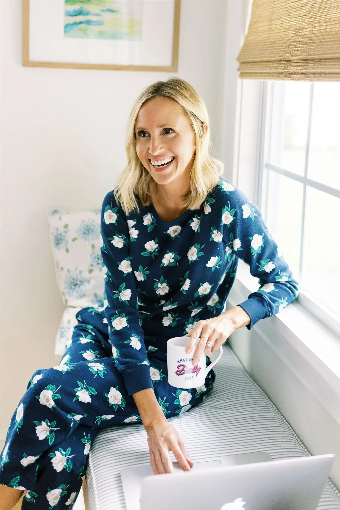 Natalie Sweatshirt in Magnolia sold by Draper James product image thumbnail 4