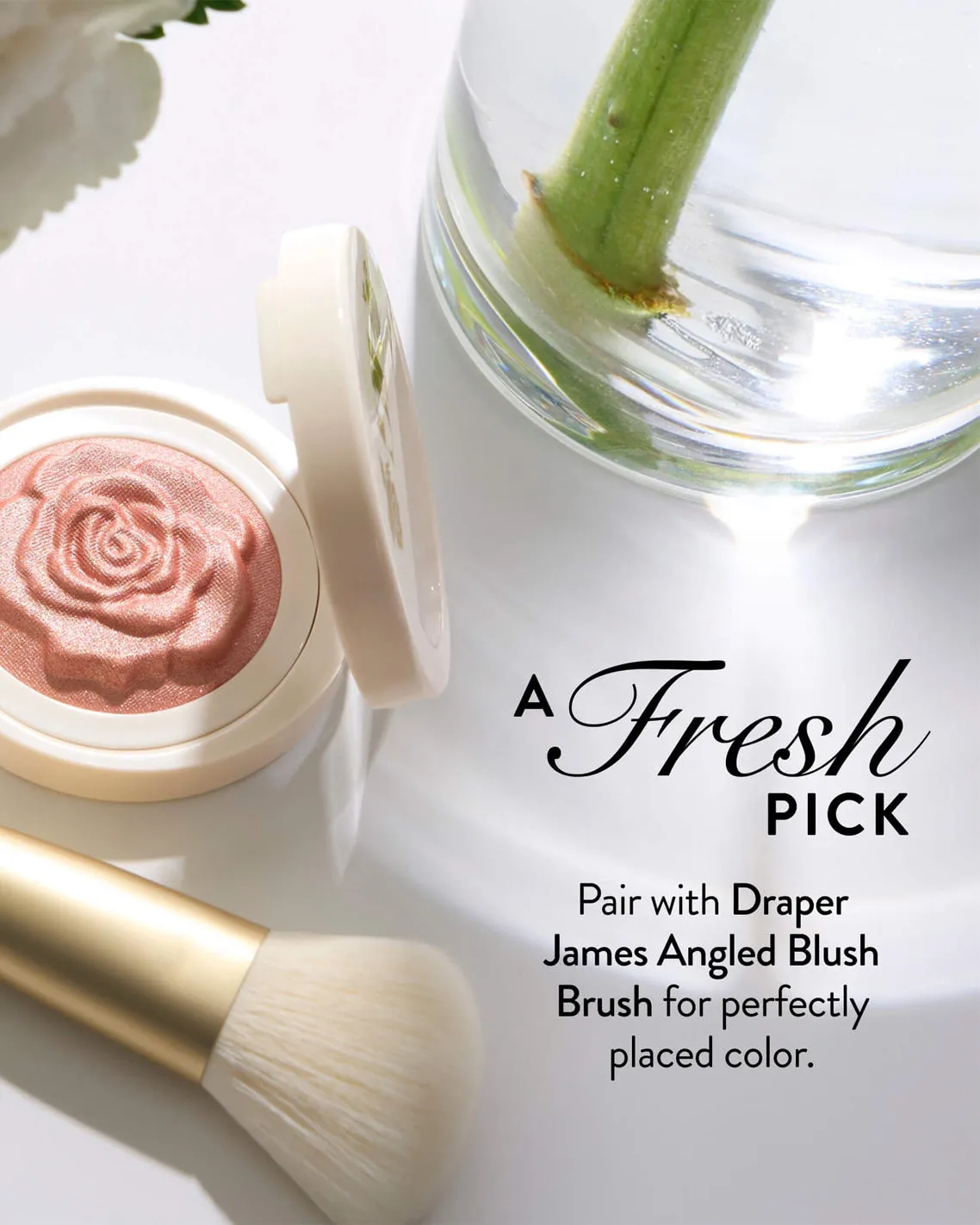 Draper James x Laura Geller Baked Blush In Bloom sold by Draper James product image thumbnail 4