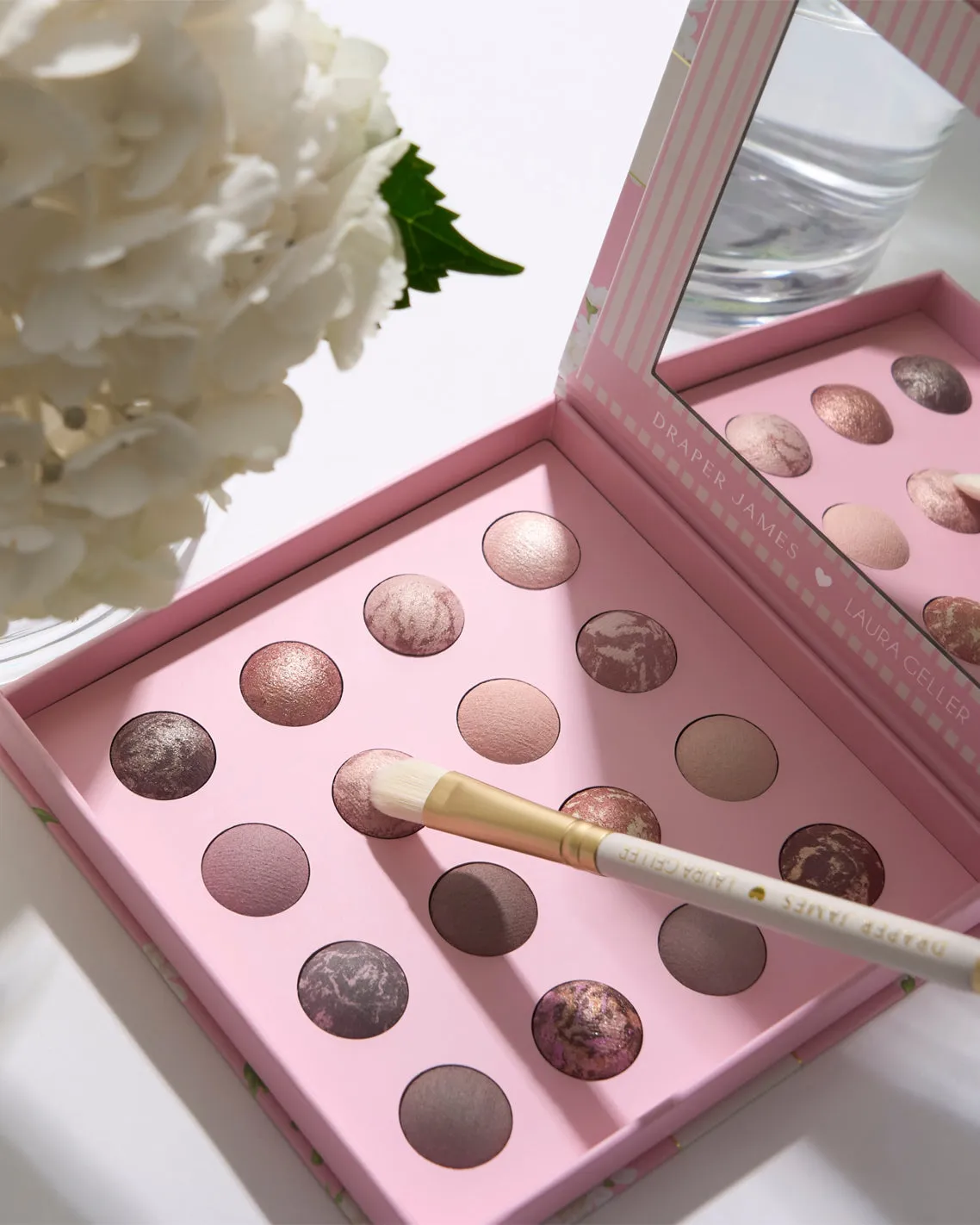Draper James x Laura Geller Dual-Ended Eyeshadow Brush sold by Draper James product image thumbnail 5