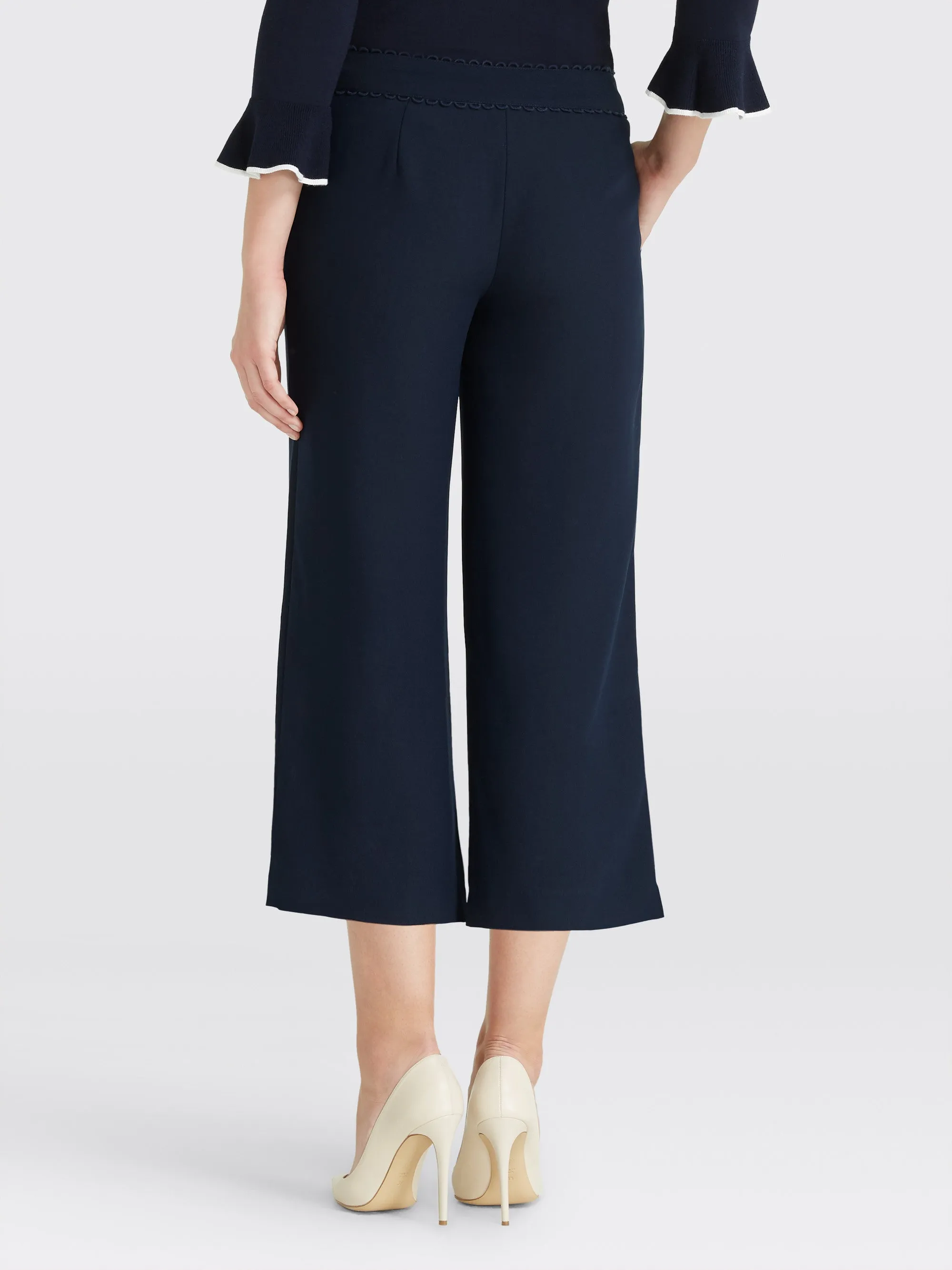 Scallop Crop Pant sold by Draper James product image thumbnail 3
