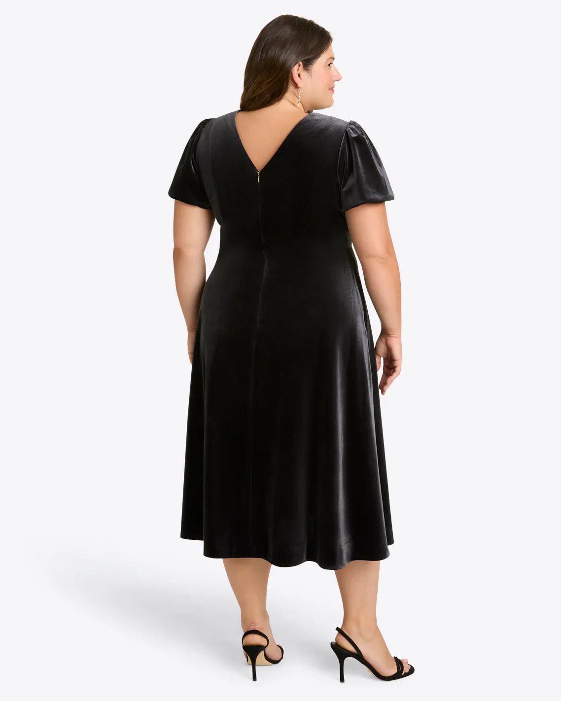 Vivienne Love Circle Midi Dress in Velvet sold by Draper James product image thumbnail 3