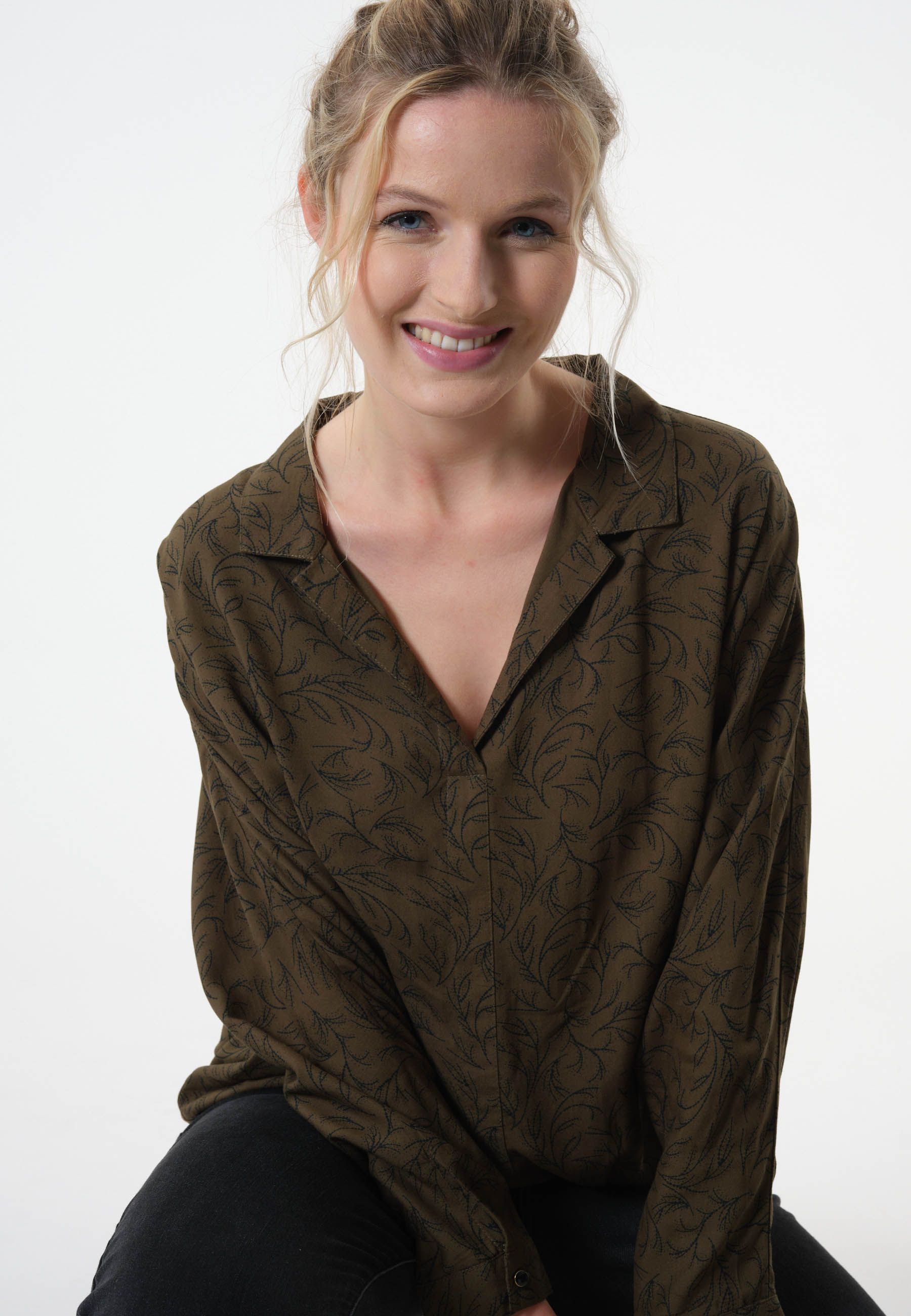 Deeluxe Manon Shirt sold by Dress Barn