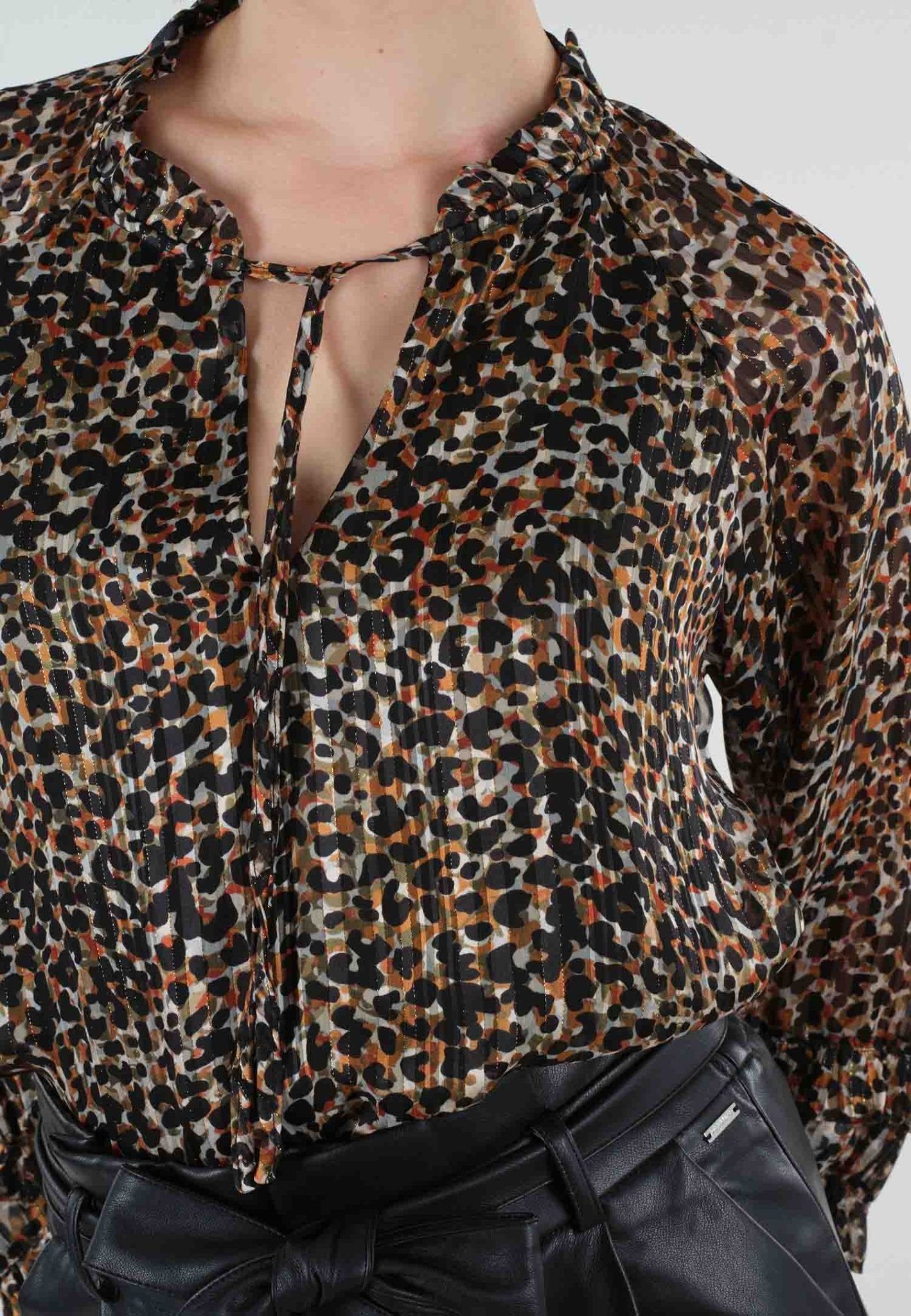 Deeluxe Morine Shirt sold by Dress Barn product image thumbnail 3