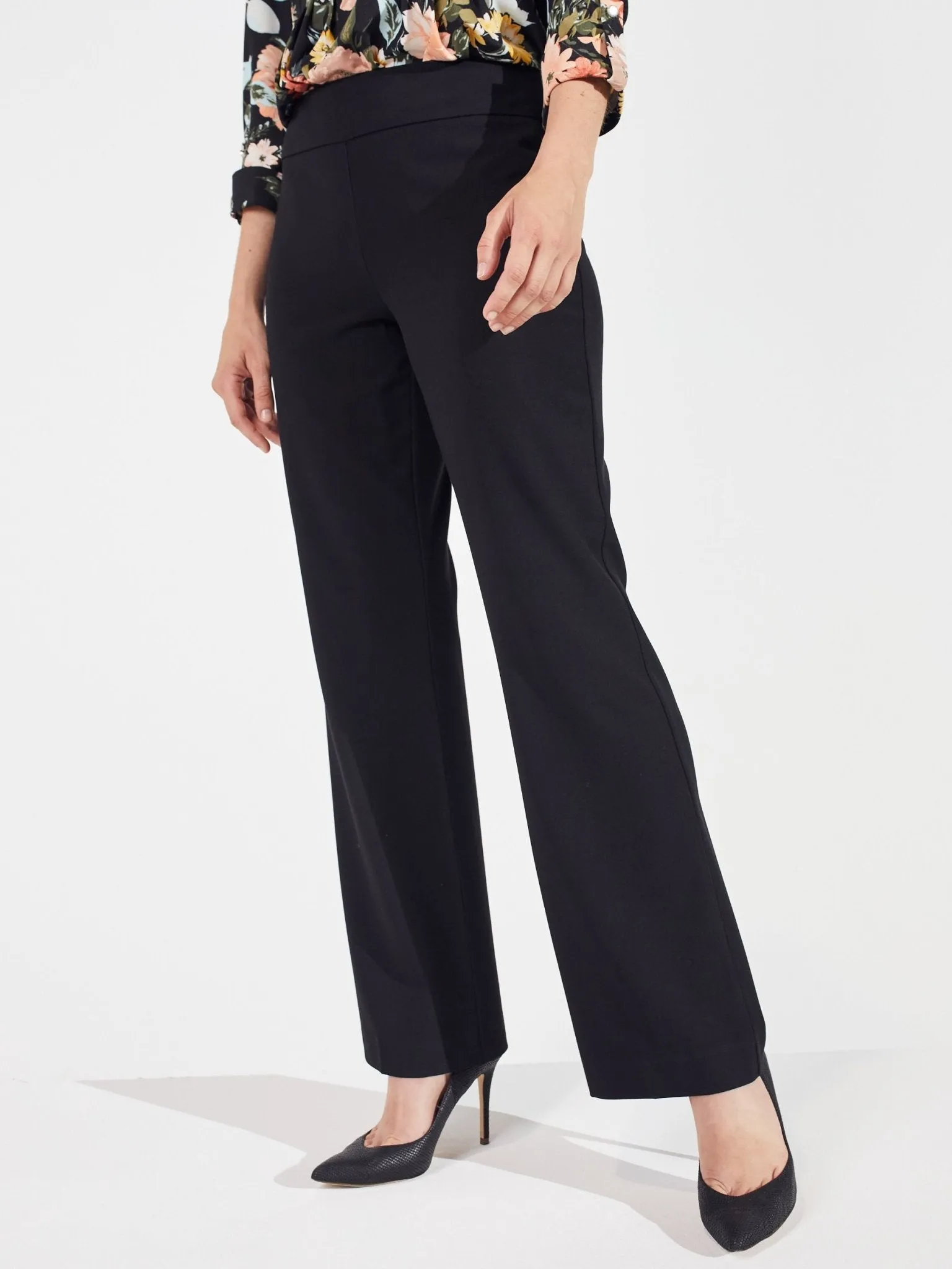 Roz & Ali Secret Agent Pull On Tummy Control Pants - Short Length sold by Dress Barn product image thumbnail 5
