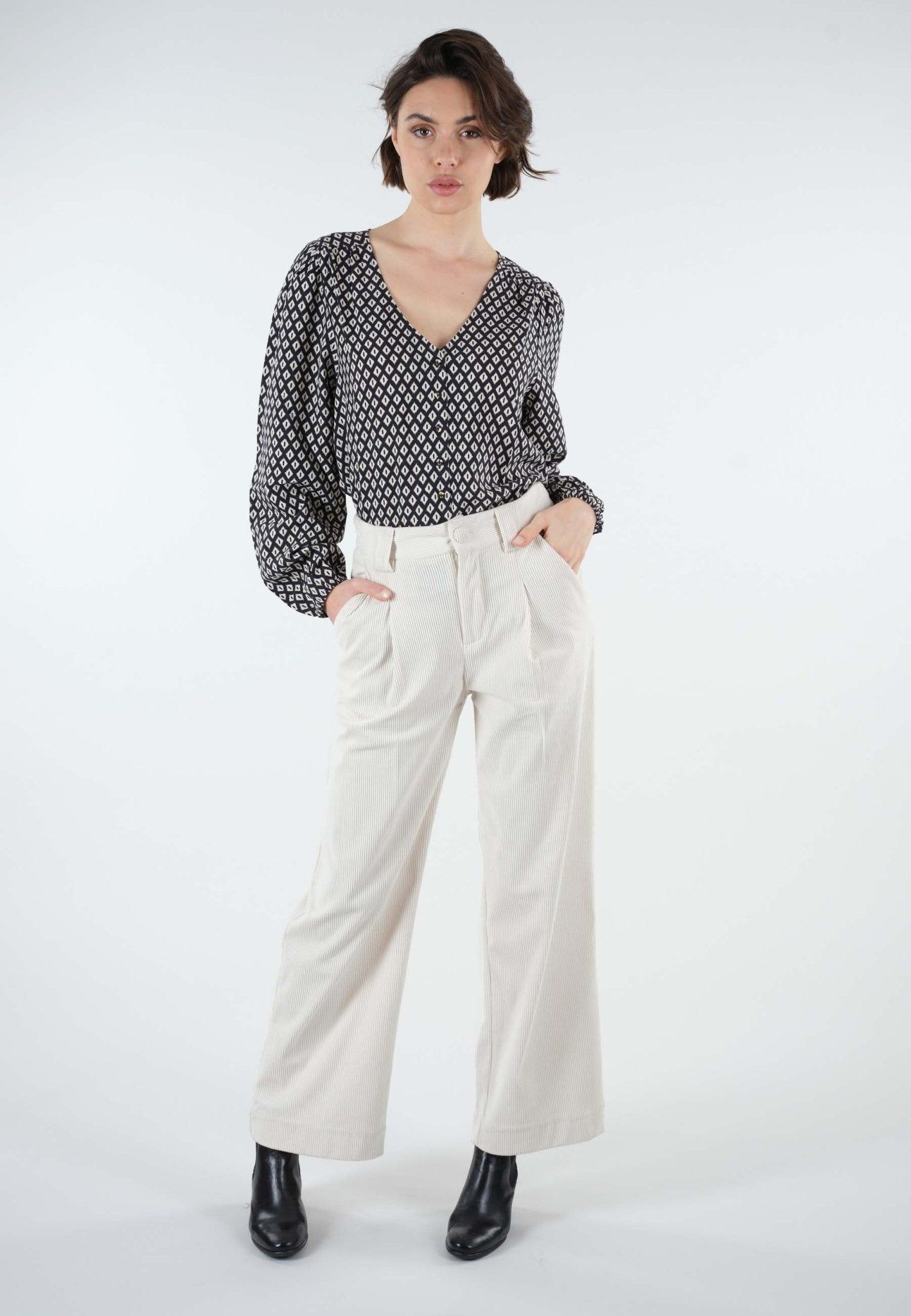 Deeluxe Etania Shirt sold by Dress Barn product image thumbnail 2
