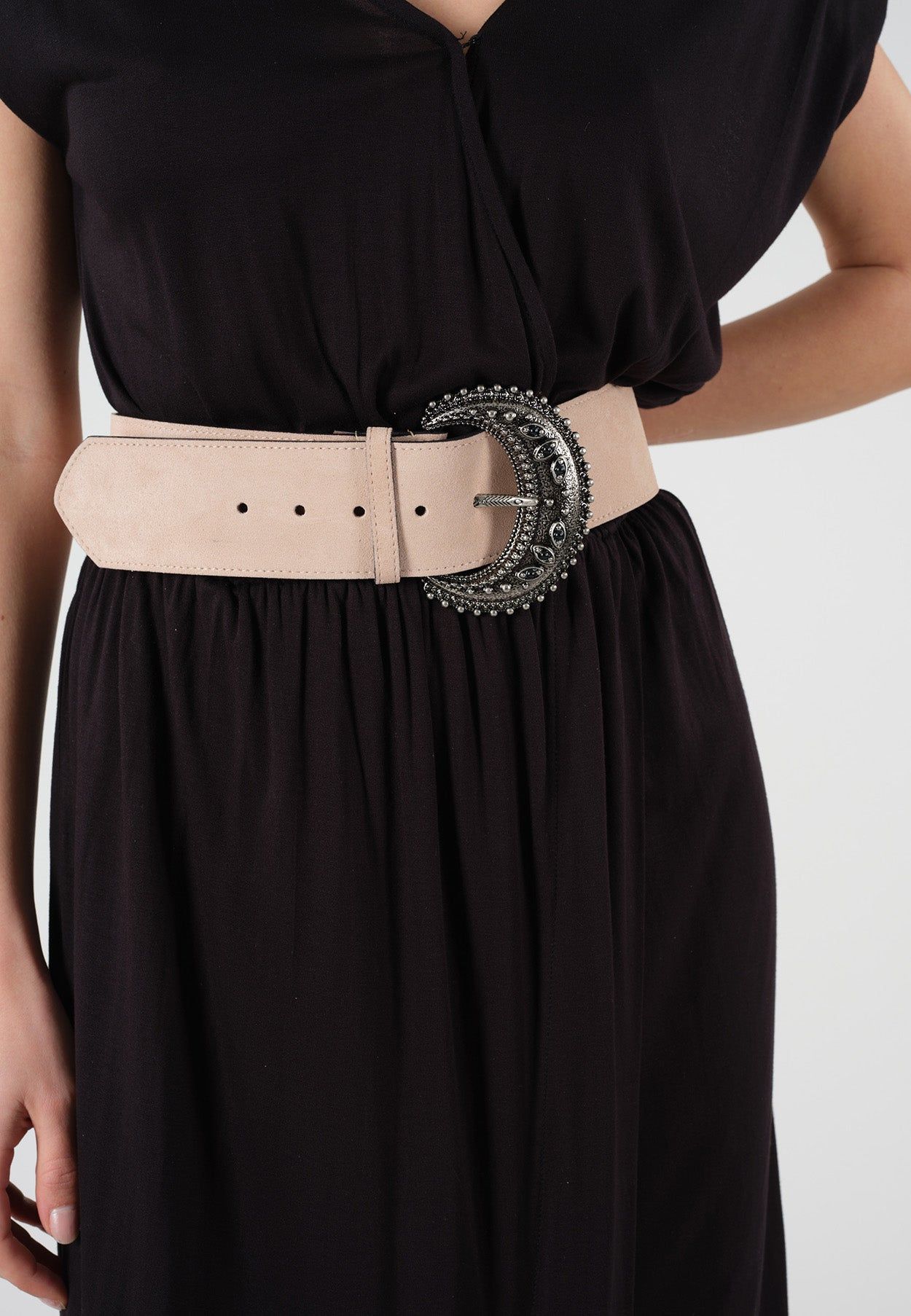 Deeluxe Ana Bold Buckle Belt sold by Dress Barn product image thumbnail 3