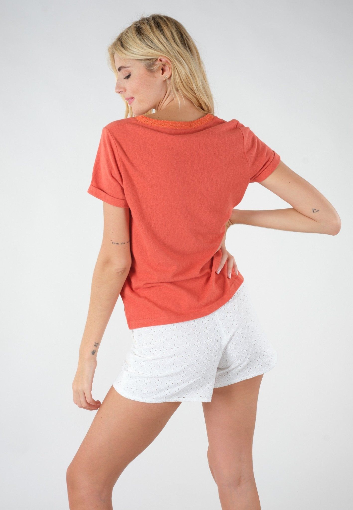 Deeluxe Chenoa T-Shirt sold by Dress Barn product image thumbnail 3