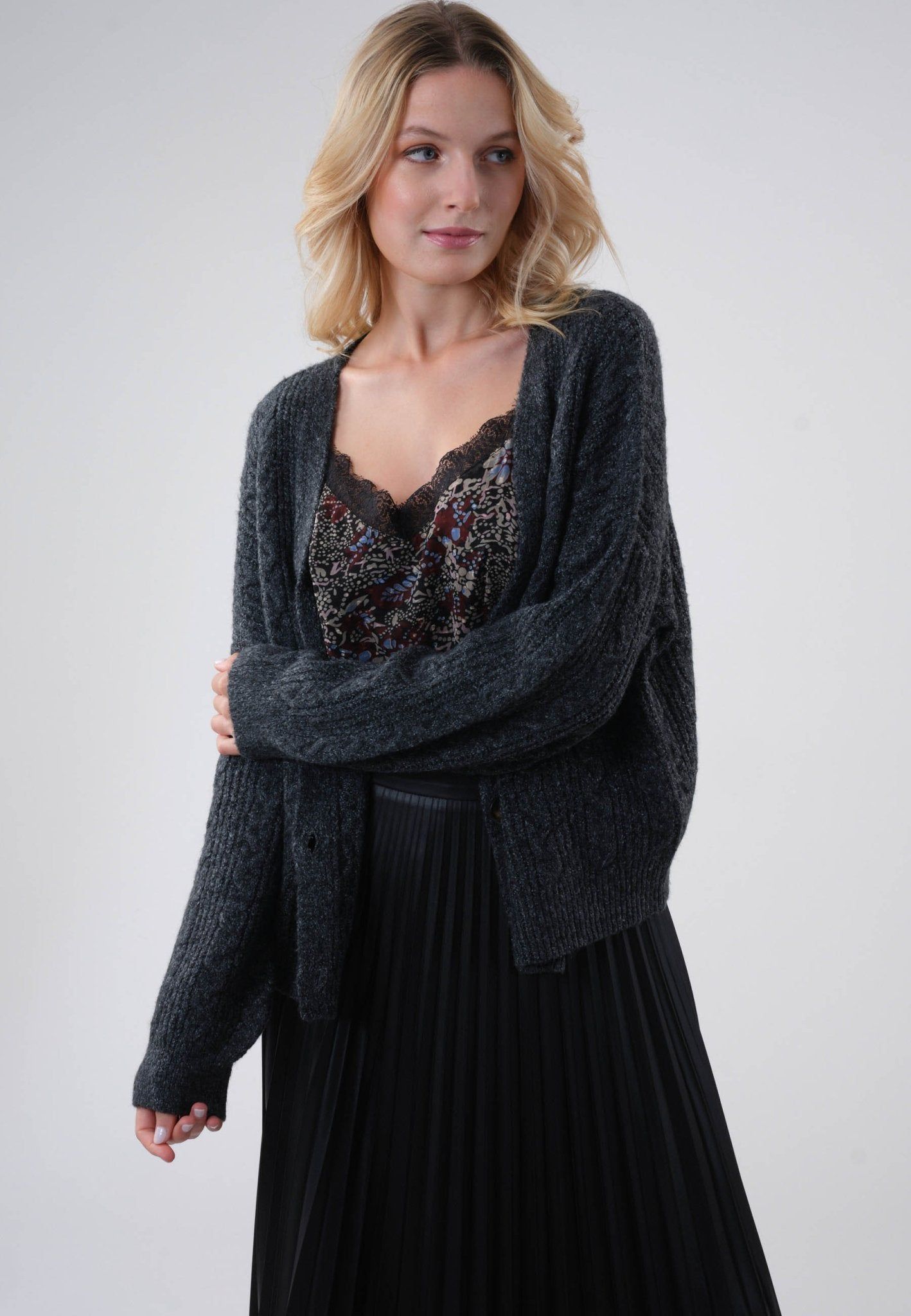 Deeluxe Yolly Sweater sold by Dress Barn product image thumbnail 4