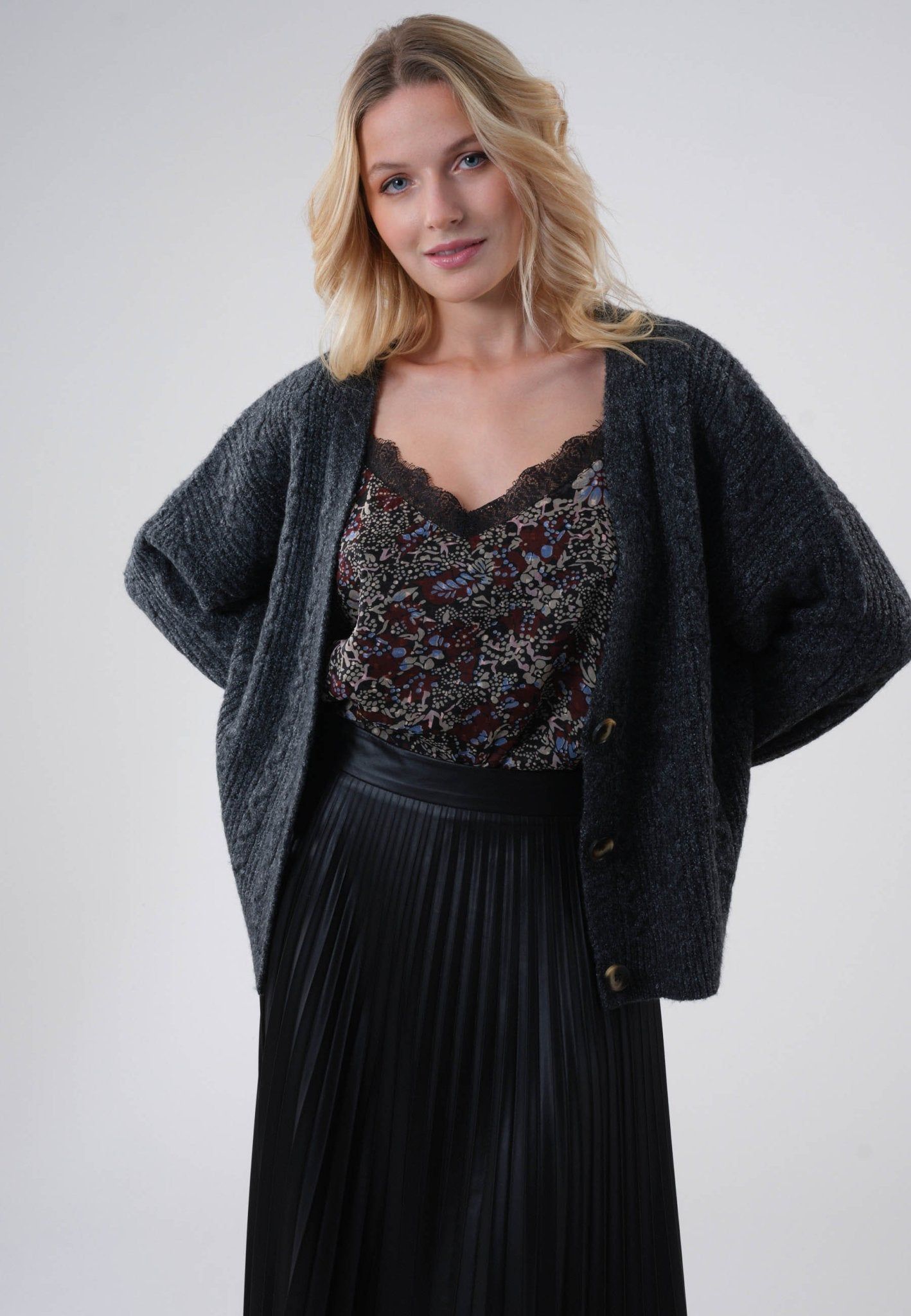 Deeluxe Yolly Sweater sold by Dress Barn product image thumbnail 2
