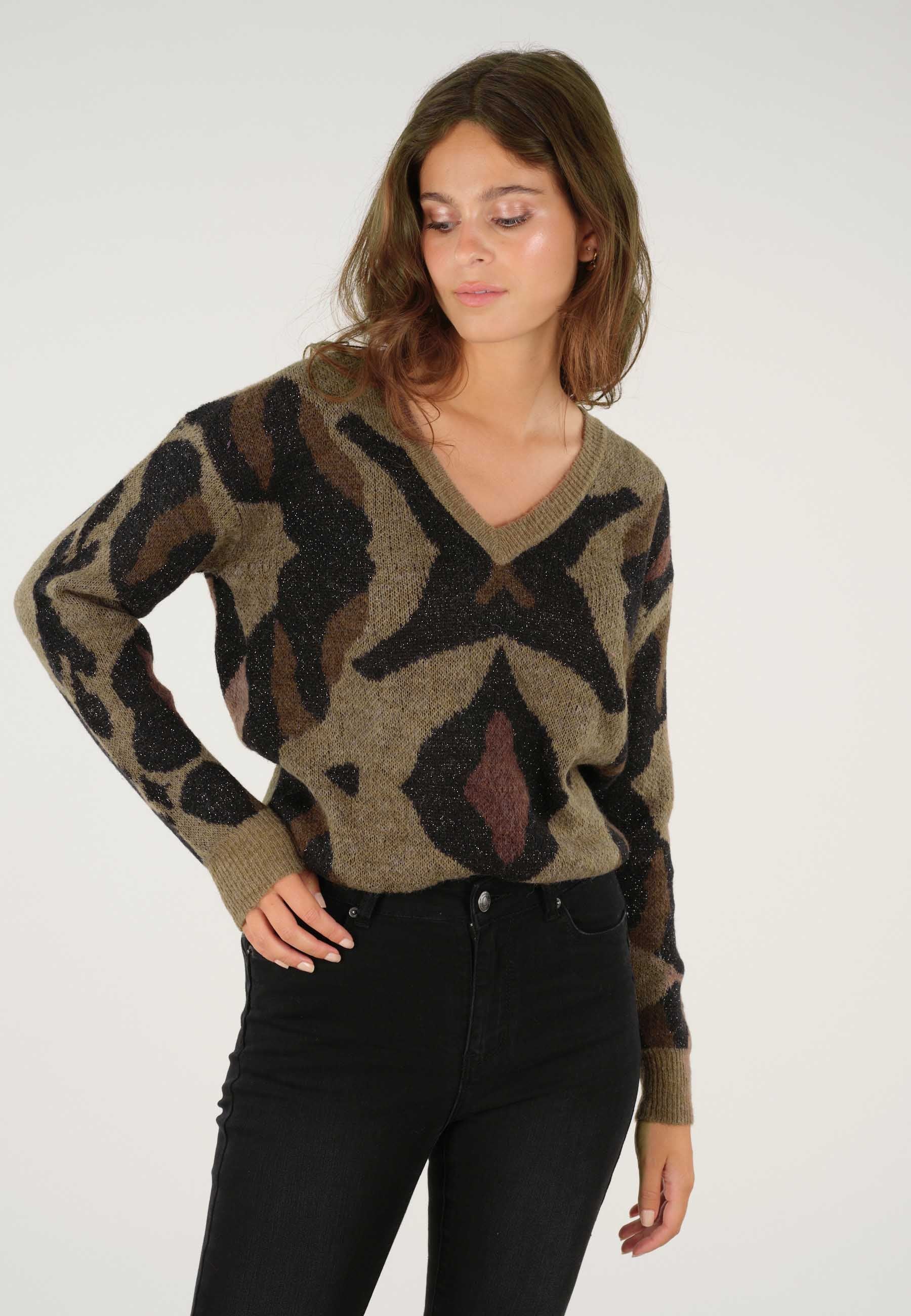 Deeluxe Madyly Sweater sold by Dress Barn product image thumbnail 2