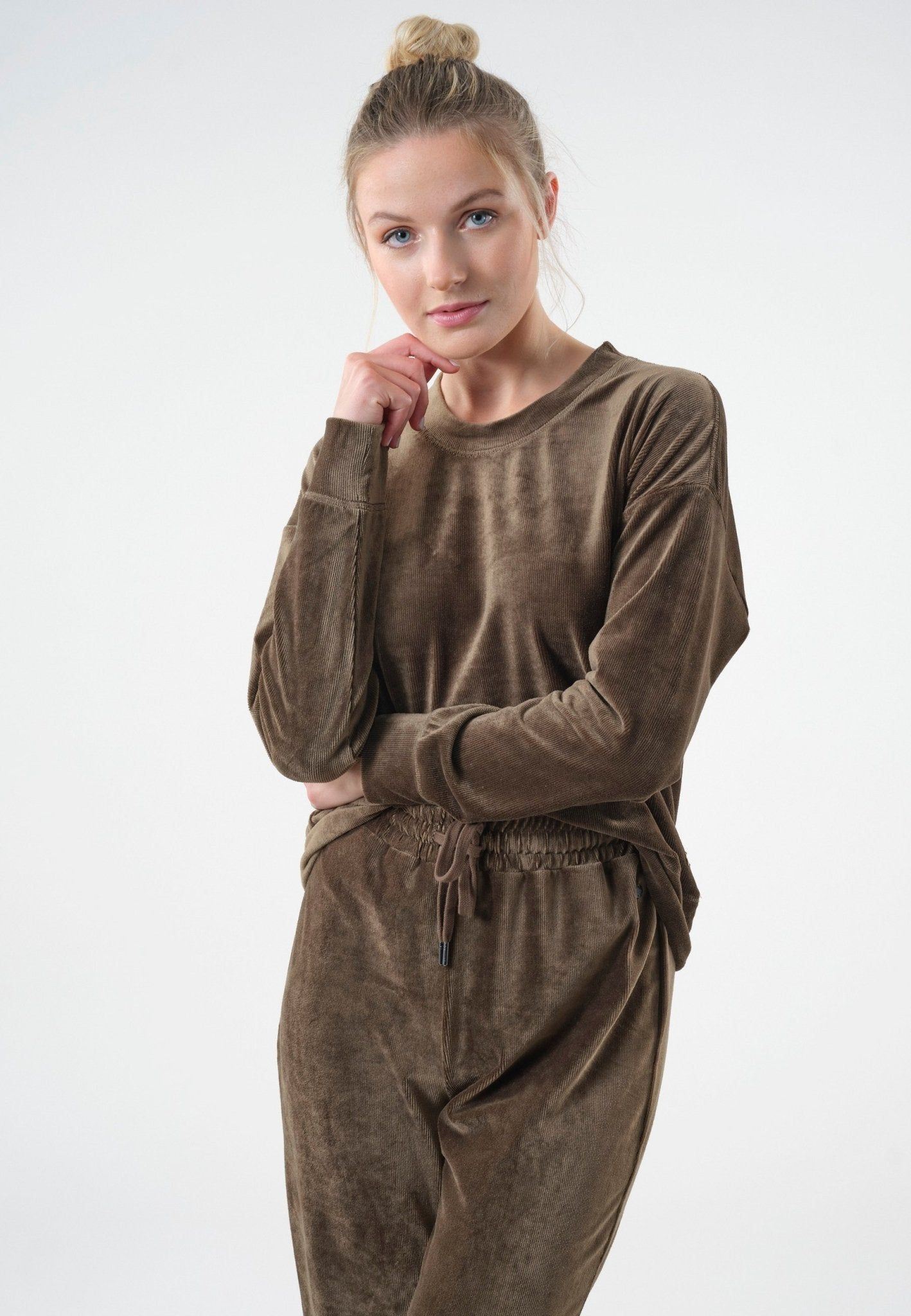 Deeluxe Joya Sweater sold by Dress Barn product image thumbnail 5