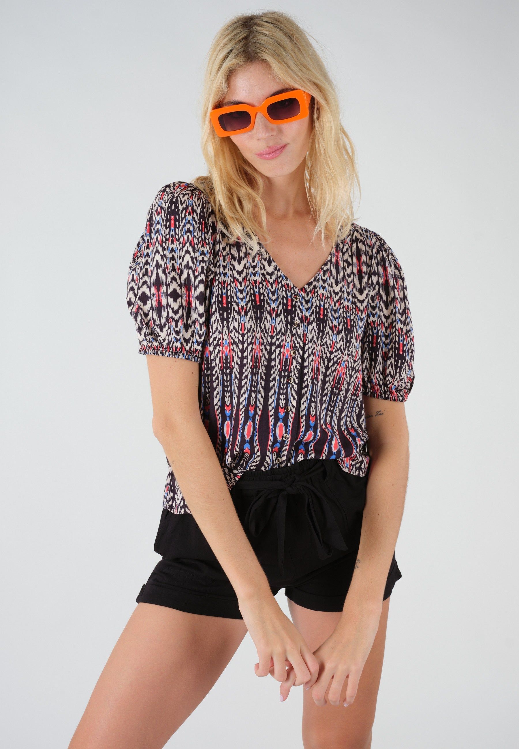 Deeluxe Leika Blouse sold by Dress Barn product image thumbnail 2