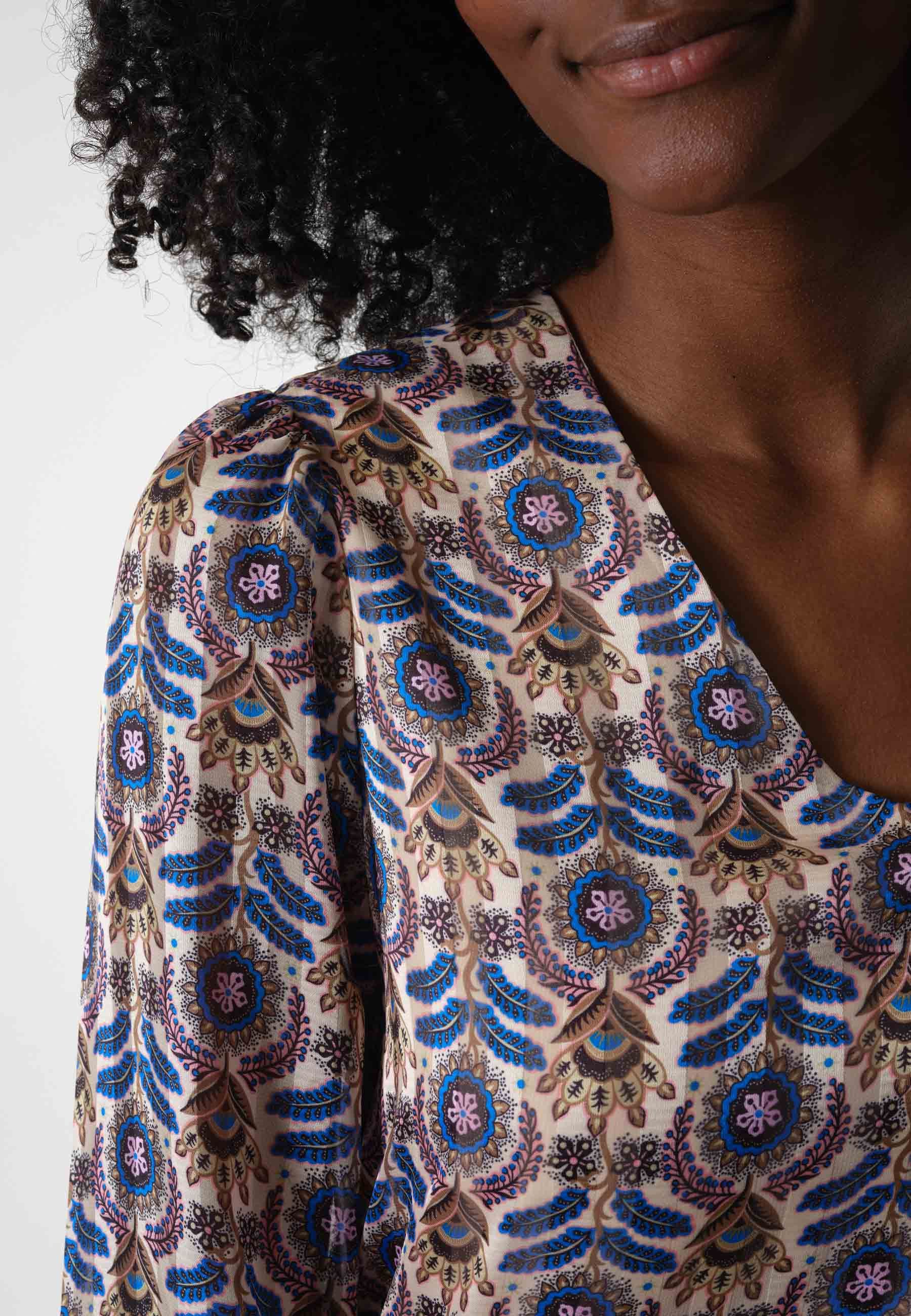 Deeluxe Lomane Dress sold by Dress Barn product image thumbnail 3