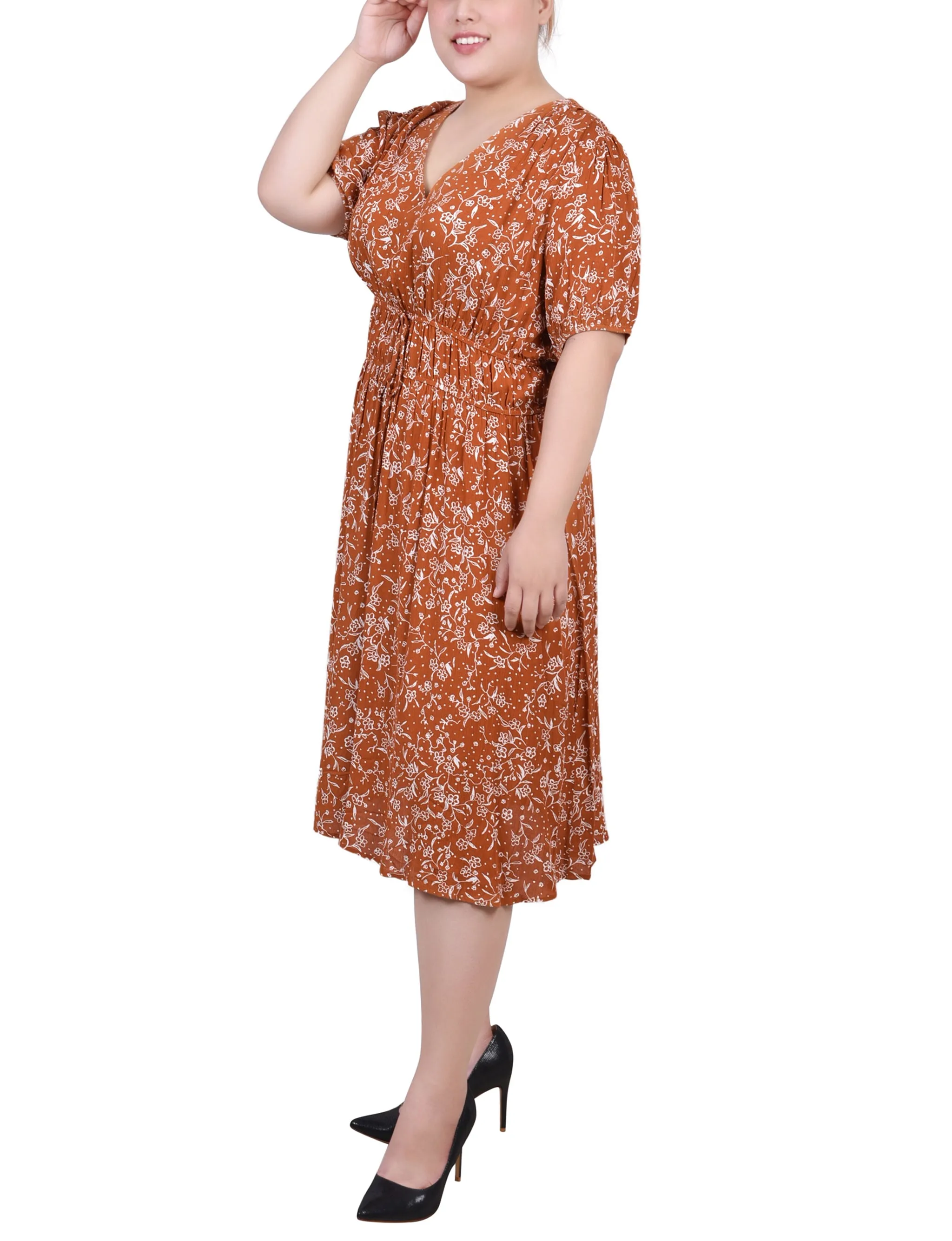Bossanova Floral Short Sleeve Dress With Tie Waist - Plus sold by Dress Barn product image thumbnail 2