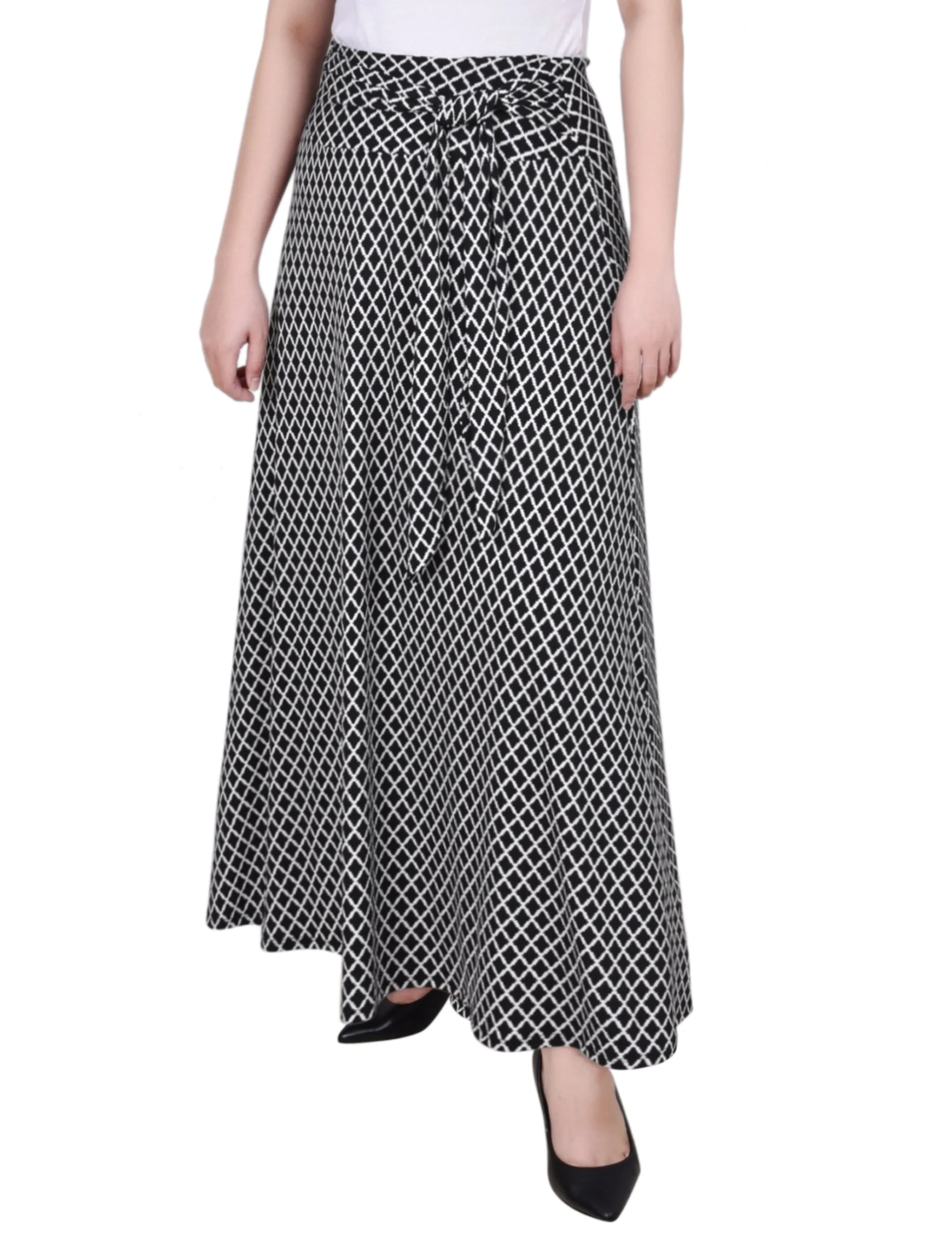 Black Serrated Rhombus Maxi Skirt With Sash Waist Tie - Petite sold by Dress Barn product image thumbnail 2