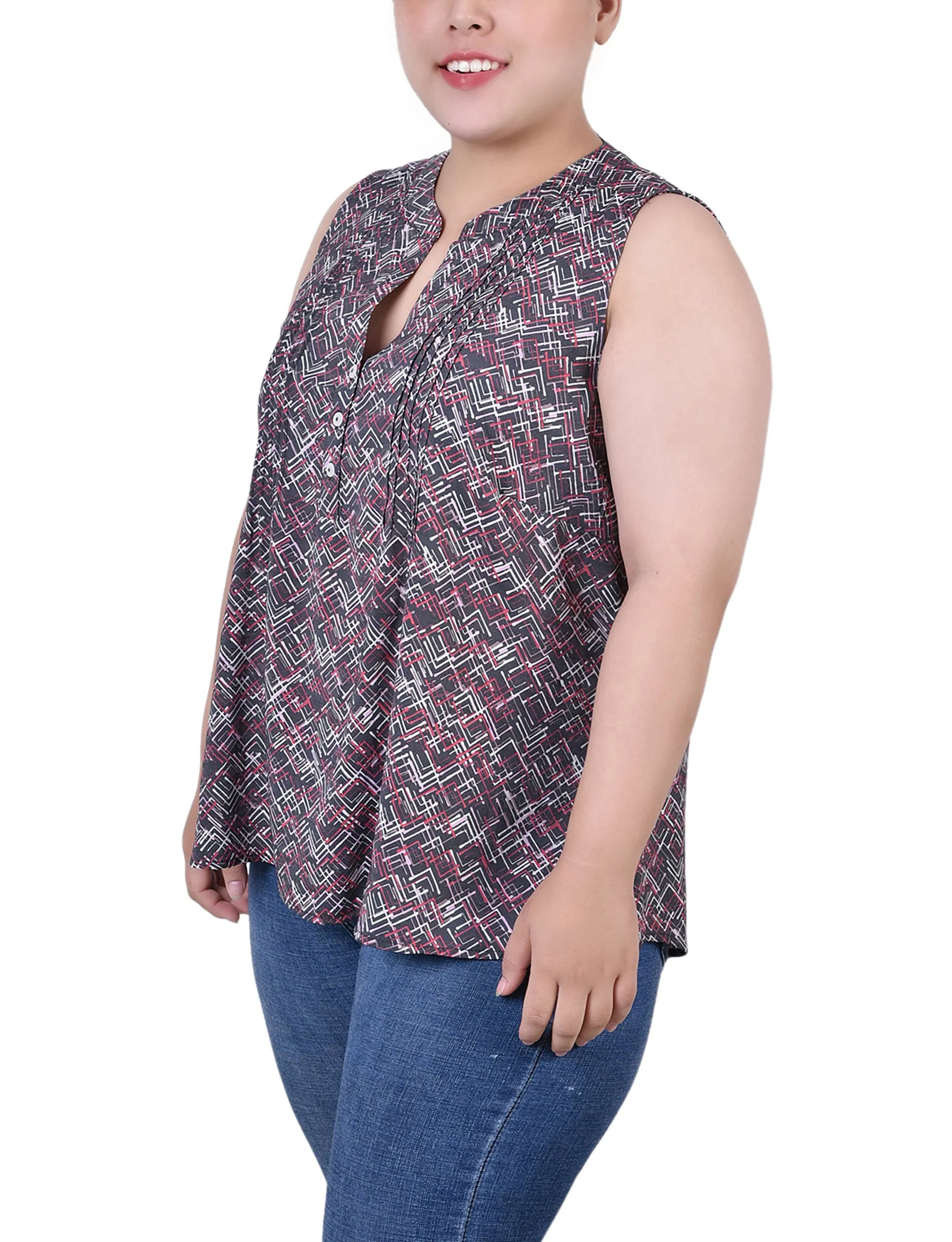 Black Red Chervon Sleeveless Pintucked Blouse - Plus Size sold by Dress Barn product image thumbnail 2