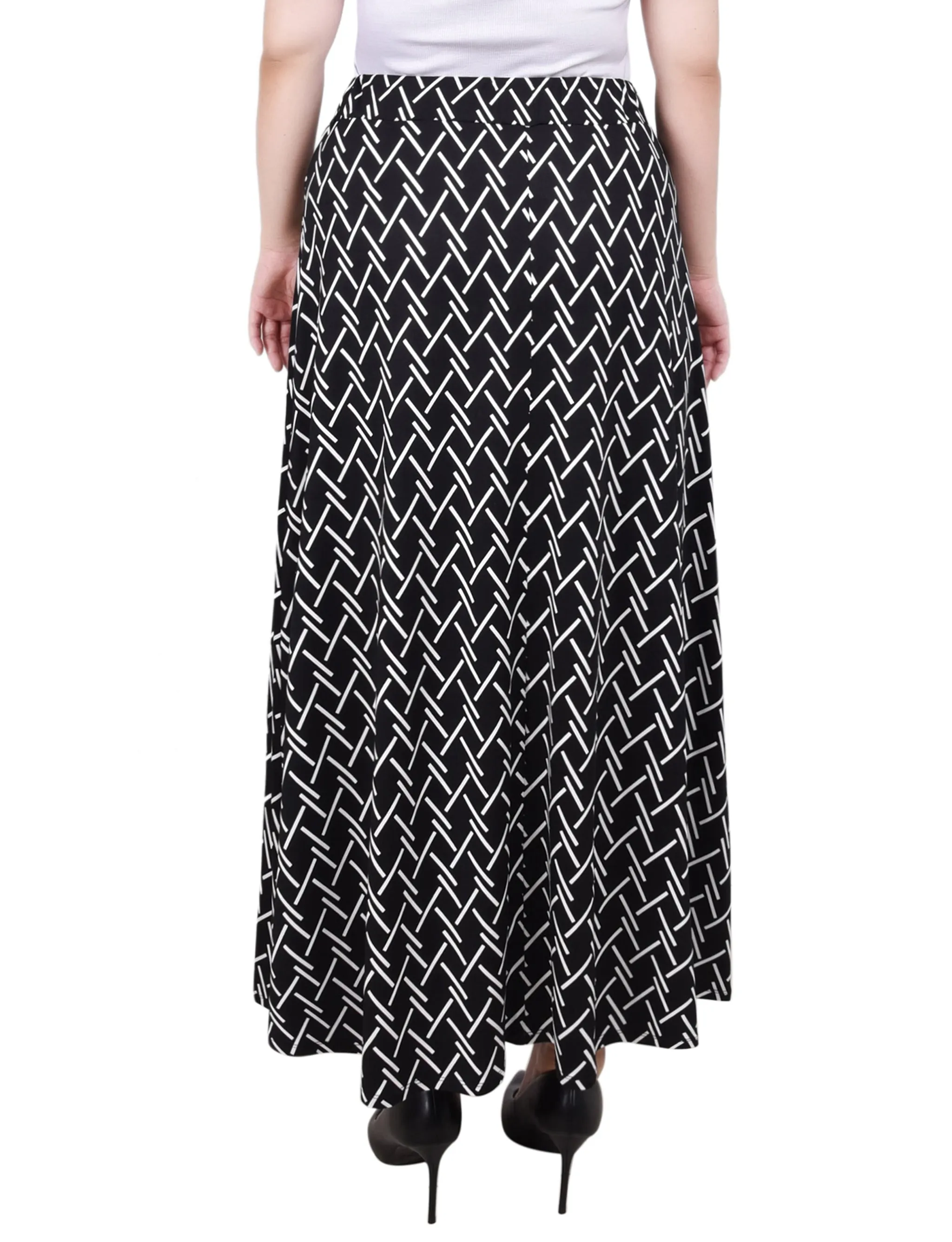 Black White Oblique Ring Detail Midi-Length Skirt sold by Dress Barn product image thumbnail 4