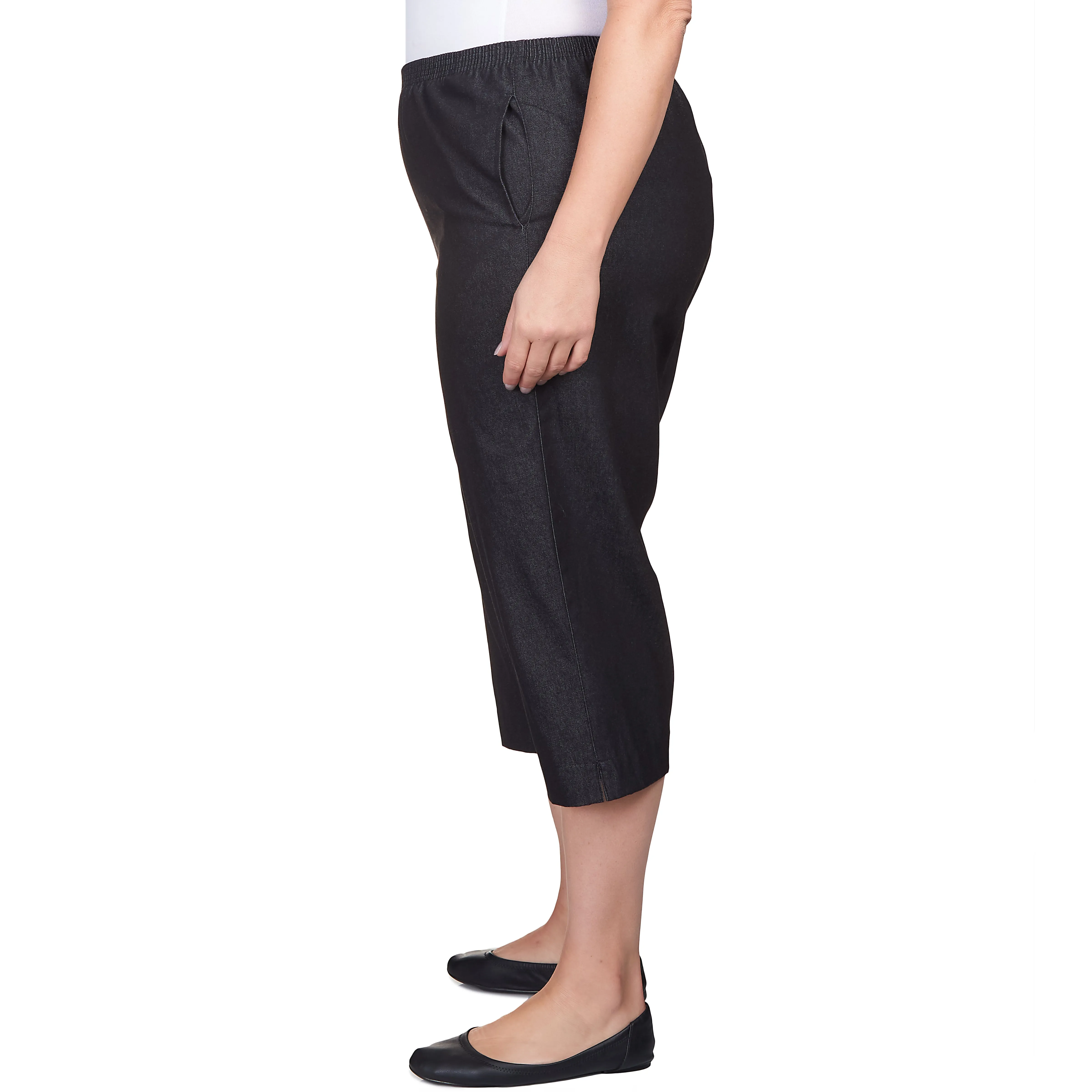 Alfred Dunner Women's Relaxed Fit Denim Capri - Plus sold by Dress Barn product image thumbnail 4