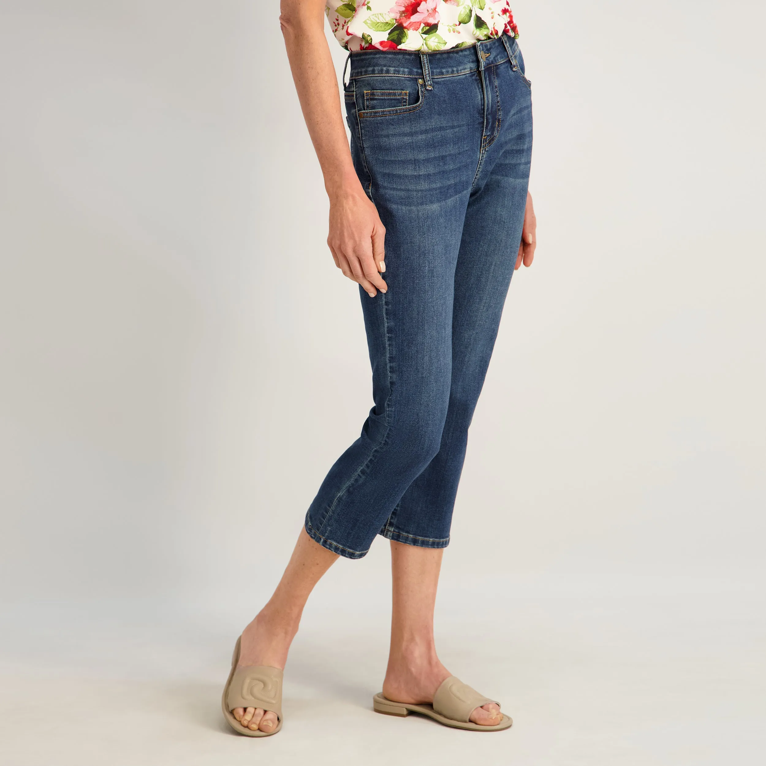 Westport Signature Side Slit Capri in Vintage sold by Dress Barn product image thumbnail 3