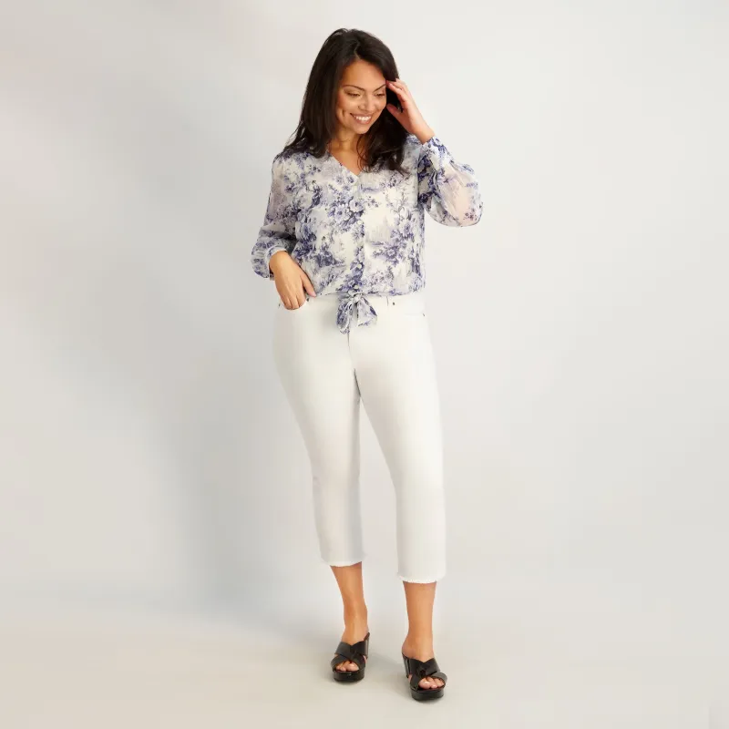 Westport Signature Fray Hem Capri in White - Plus made by Dress Barn