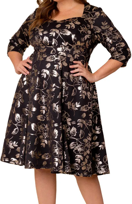Royal Sweetheart Gilded Noir Cocktail Dress - Plus sold by Dress Barn product image thumbnail 3