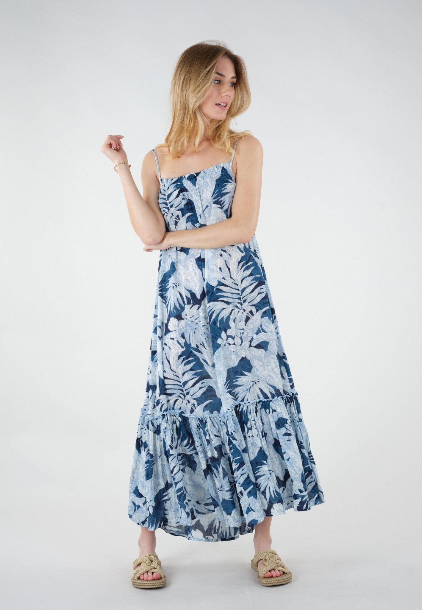 Deeluxe Cholena Dress sold by Dress Barn product image thumbnail 2