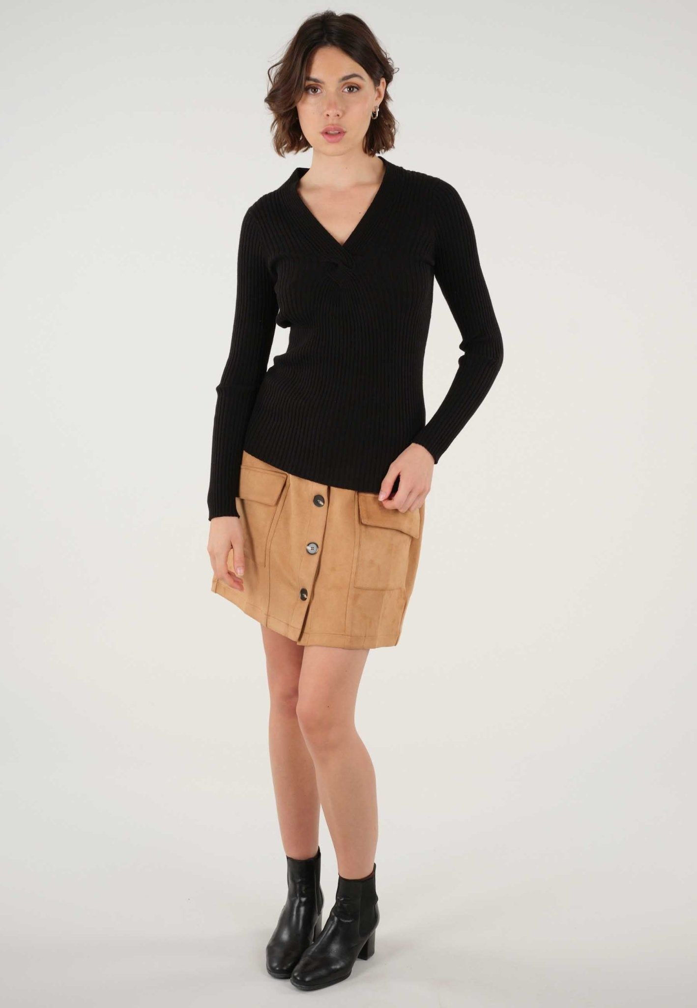Deeluxe Aliona Fitted Pullover sold by Dress Barn product image thumbnail 3