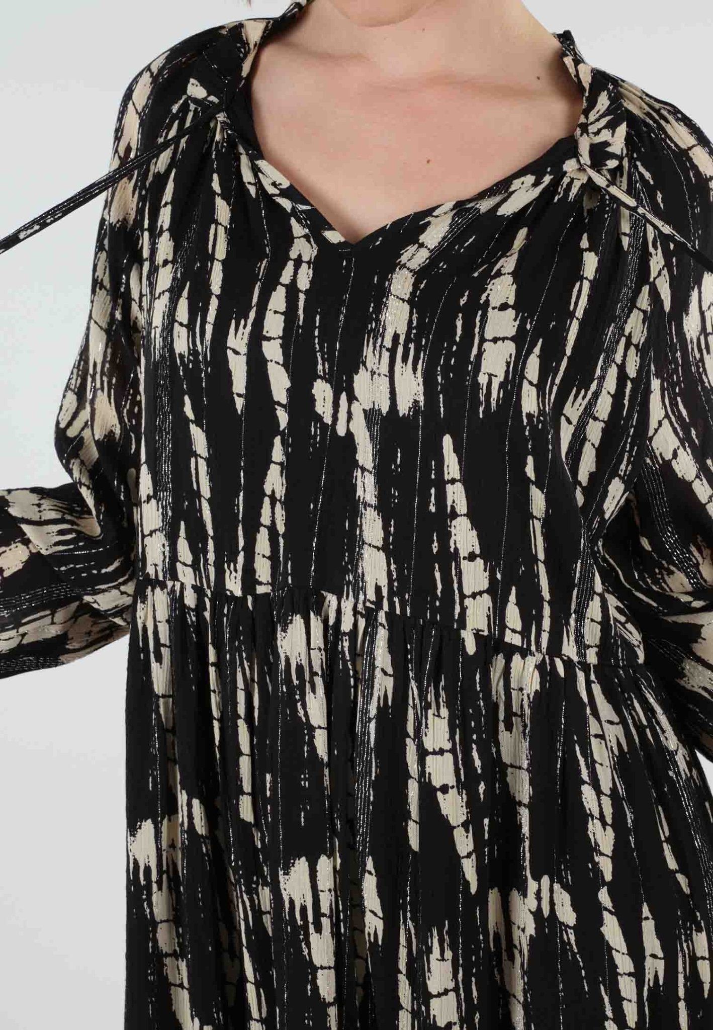 Deeluxe Zofia Dress sold by Dress Barn product image thumbnail 4