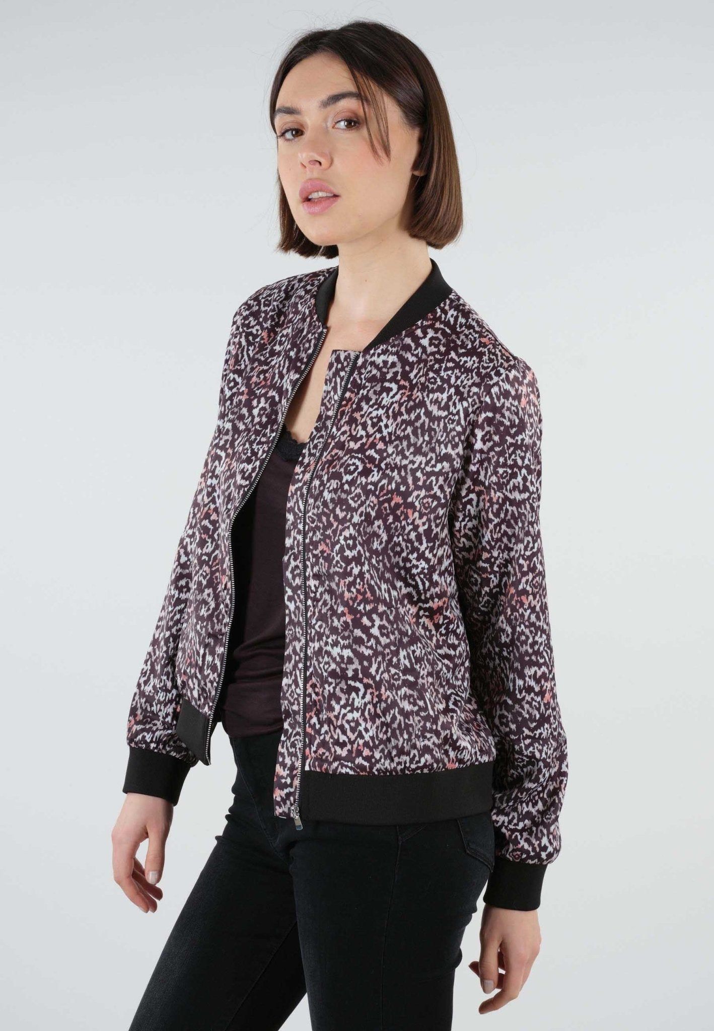 Deeluxe Nuna Jacket sold by Dress Barn product image thumbnail 3