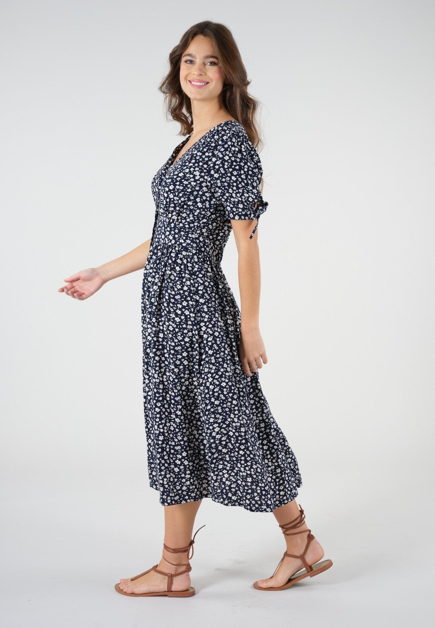 Deeluxe Gloria Dress sold by Dress Barn product image thumbnail 5