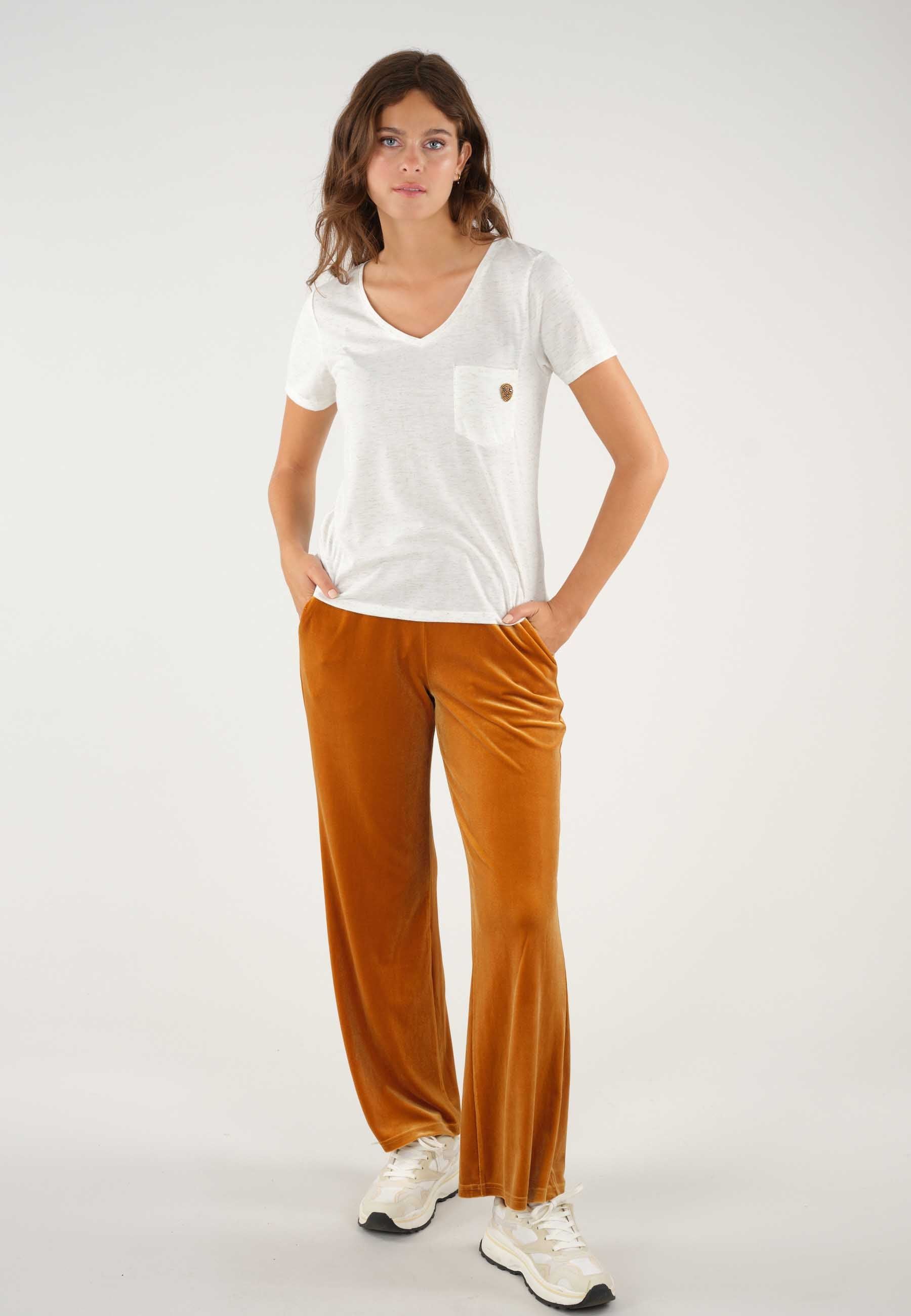 Deeluxe Kelia T-Shirt sold by Dress Barn product image thumbnail 4