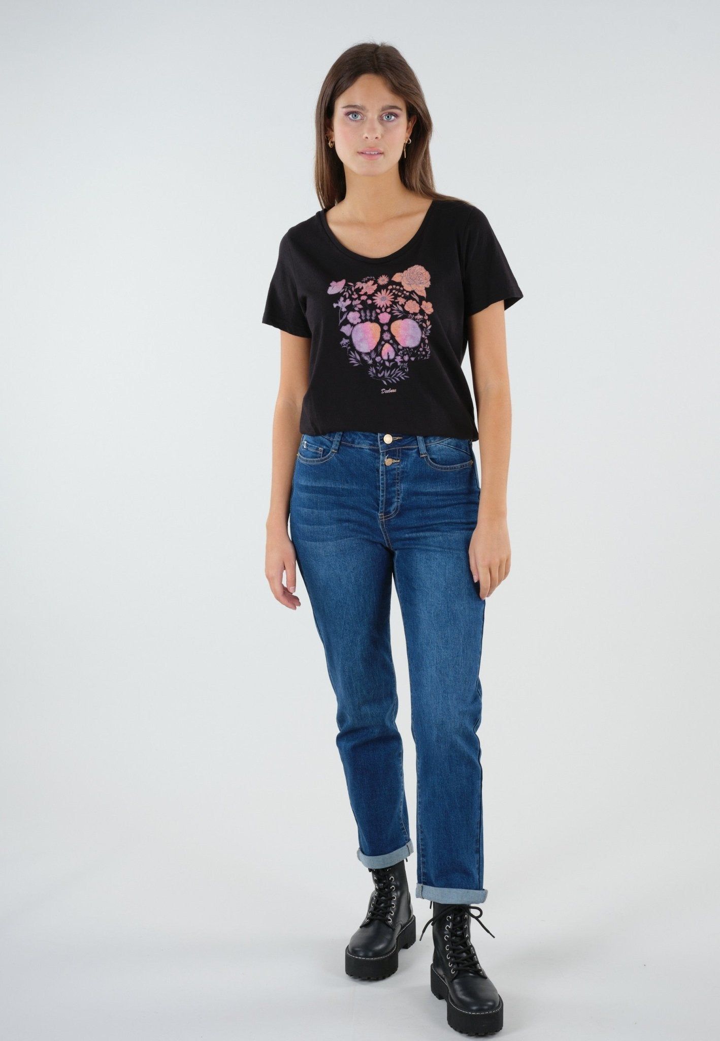 Deeluxe Floralie T-Shirt sold by Dress Barn product image thumbnail 3