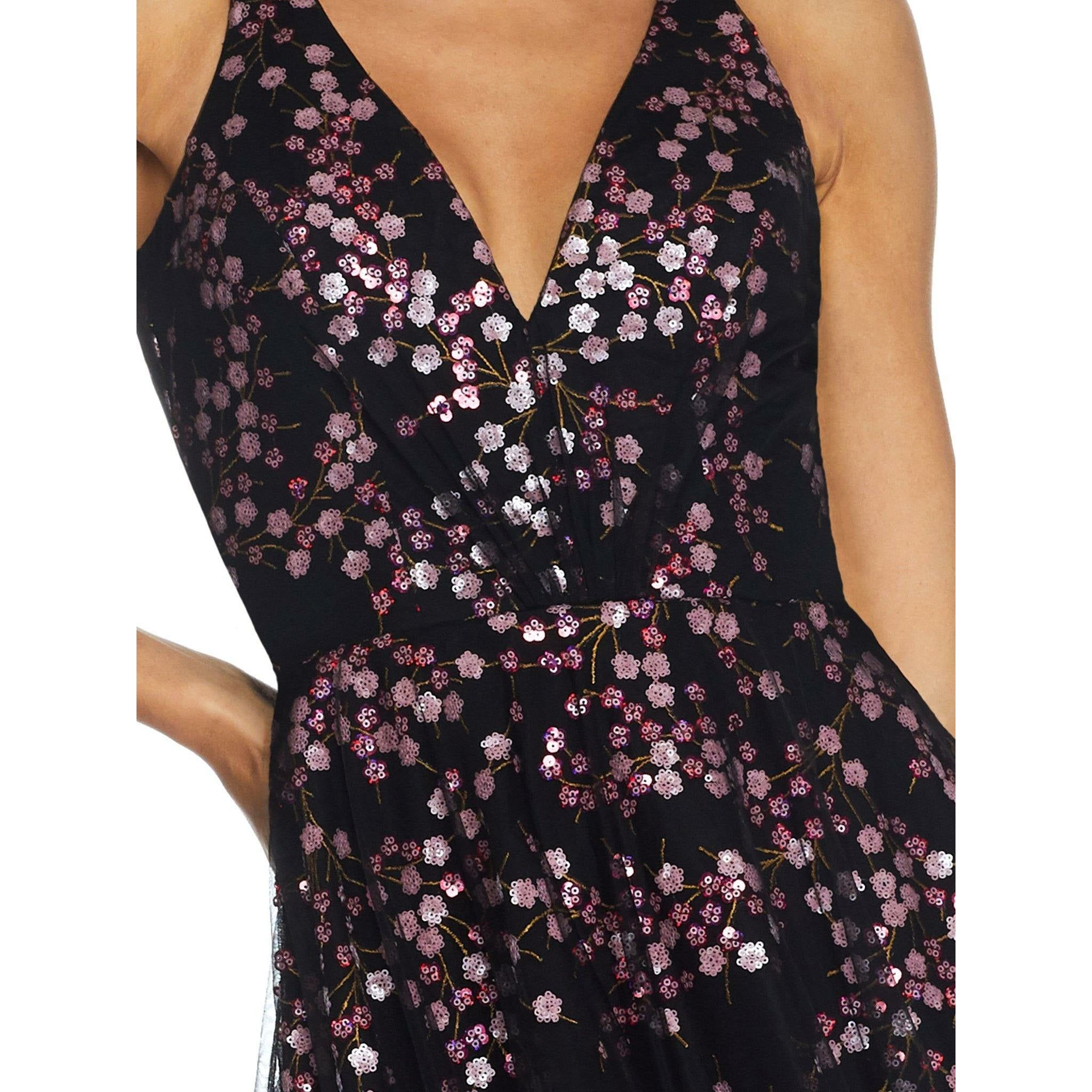 Courtney Dress sold by Dress the Population product image thumbnail 4