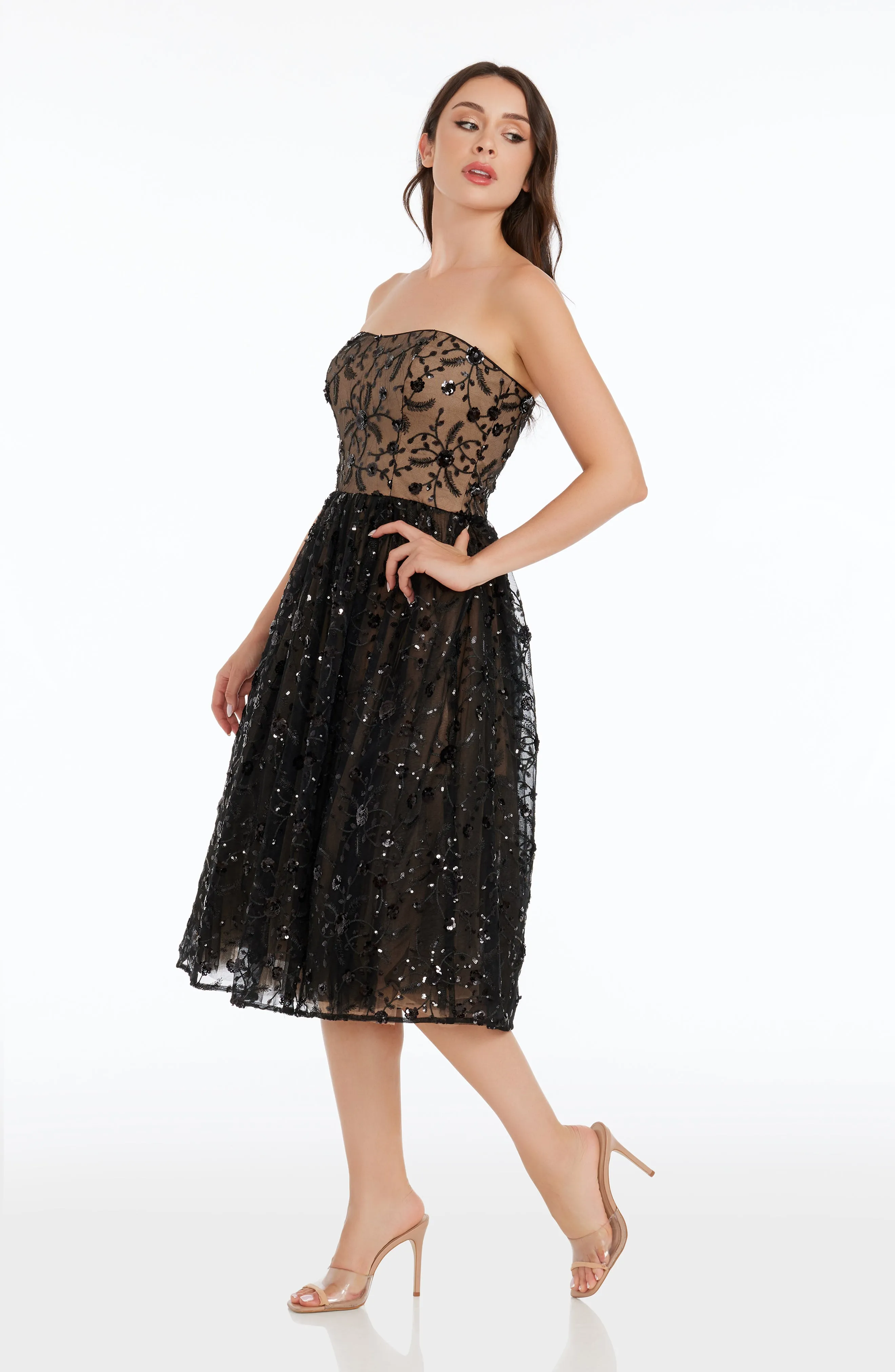 Elise Dress sold by Dress the Population product image thumbnail 4