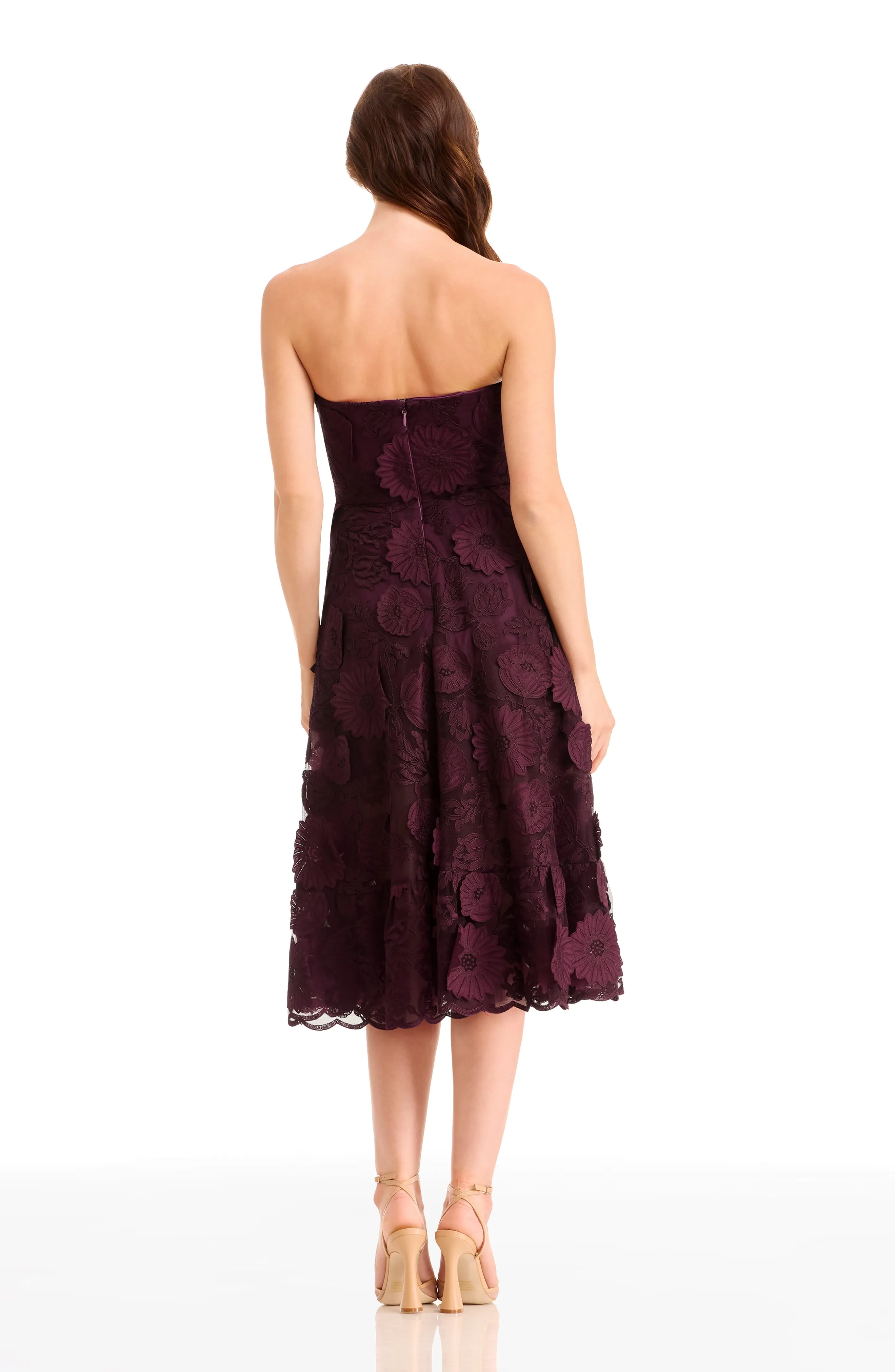 Kailyn Dress sold by Dress the Population product image thumbnail 5