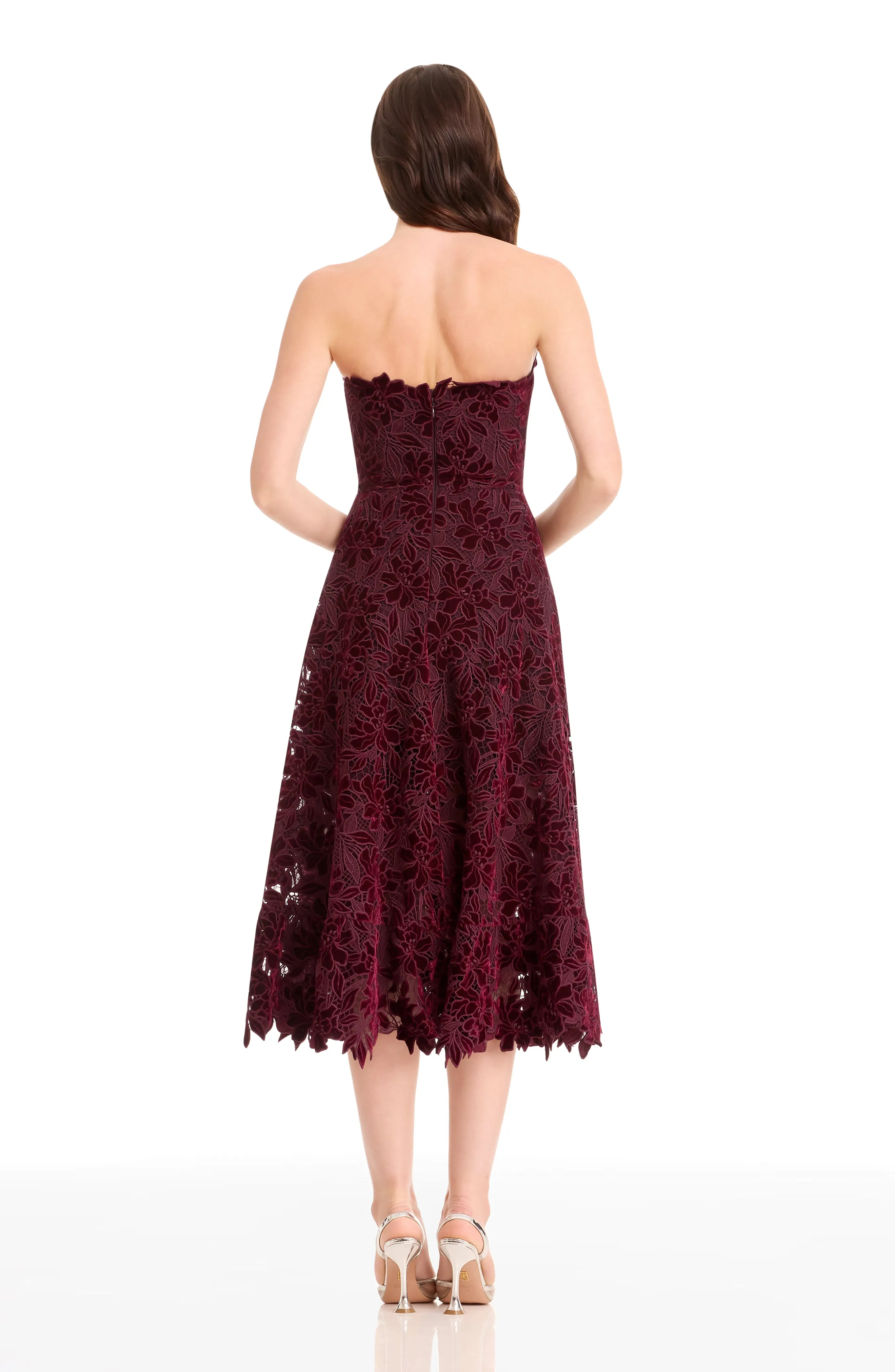 Kailyn Dress sold by Dress the Population product image thumbnail 4