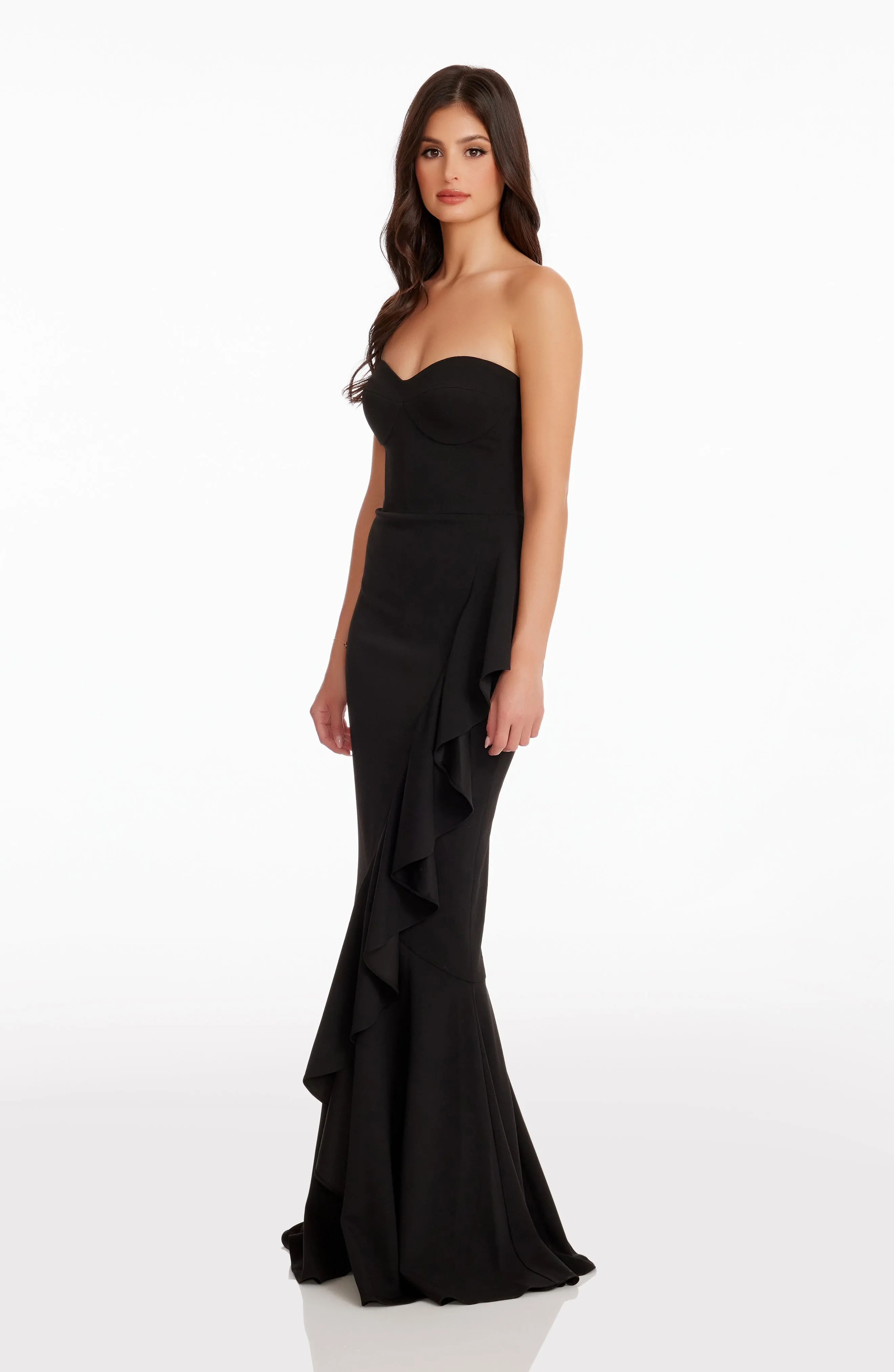Paris Gown sold by Dress the Population product image thumbnail 2
