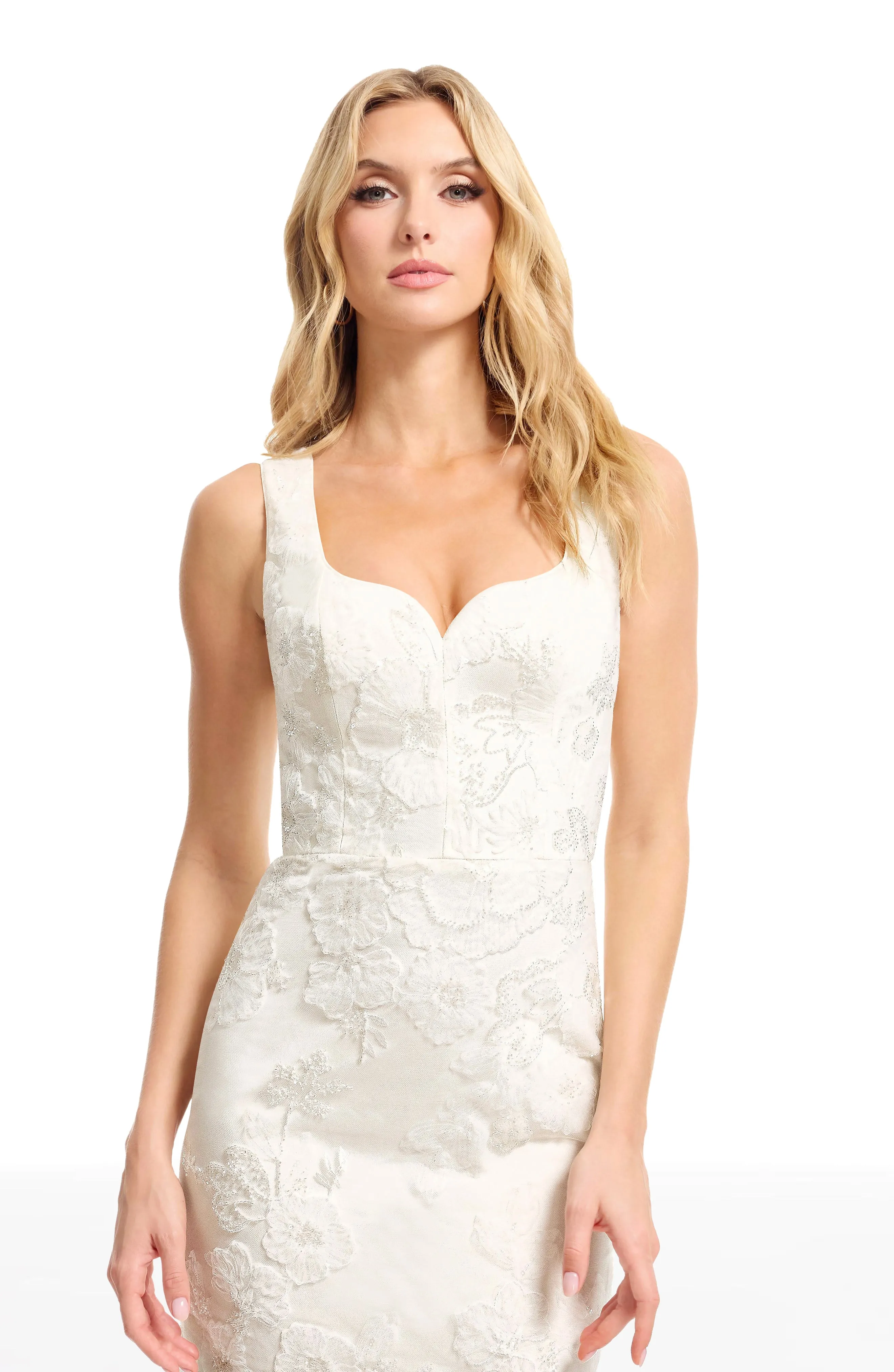 Goldie Gown sold by Dress the Population product image thumbnail 2