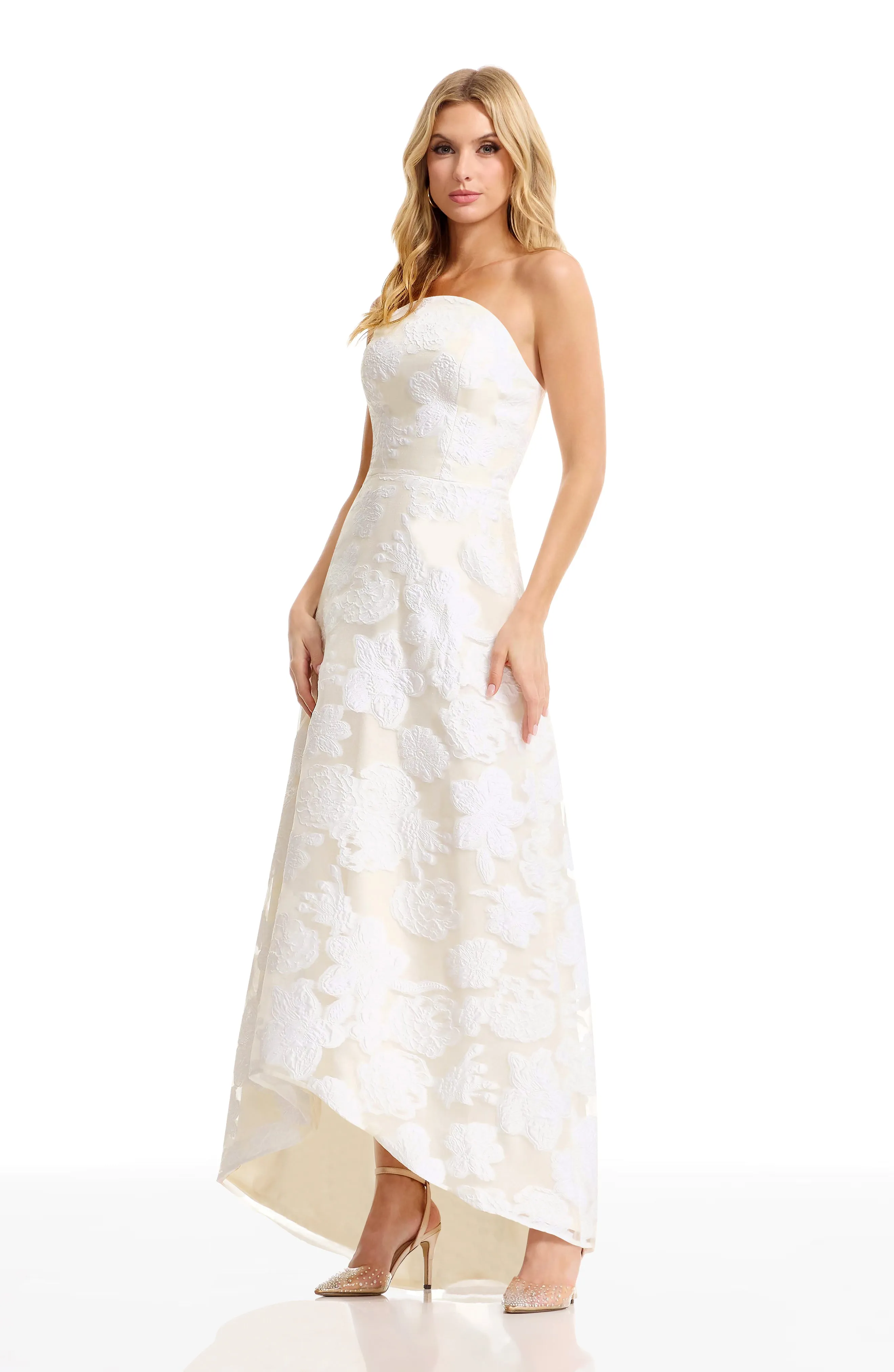 Tessa Gown sold by Dress the Population product image thumbnail 5