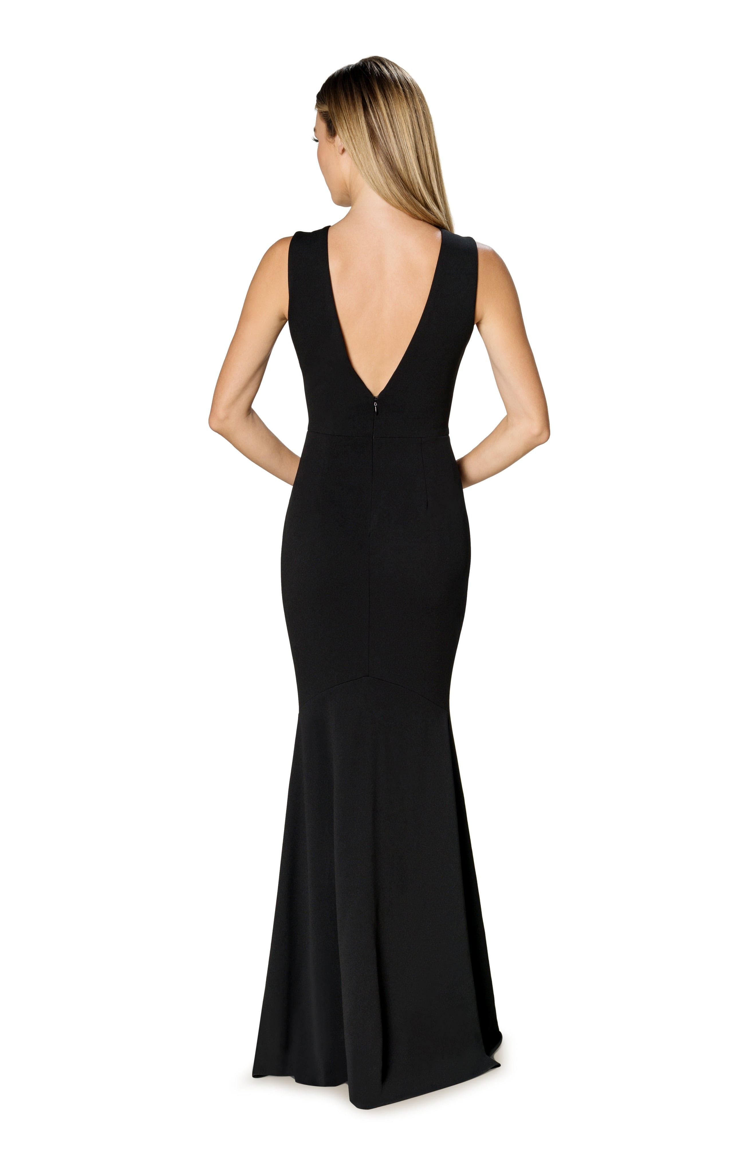 Leighton Gown sold by Dress the Population product image thumbnail 3