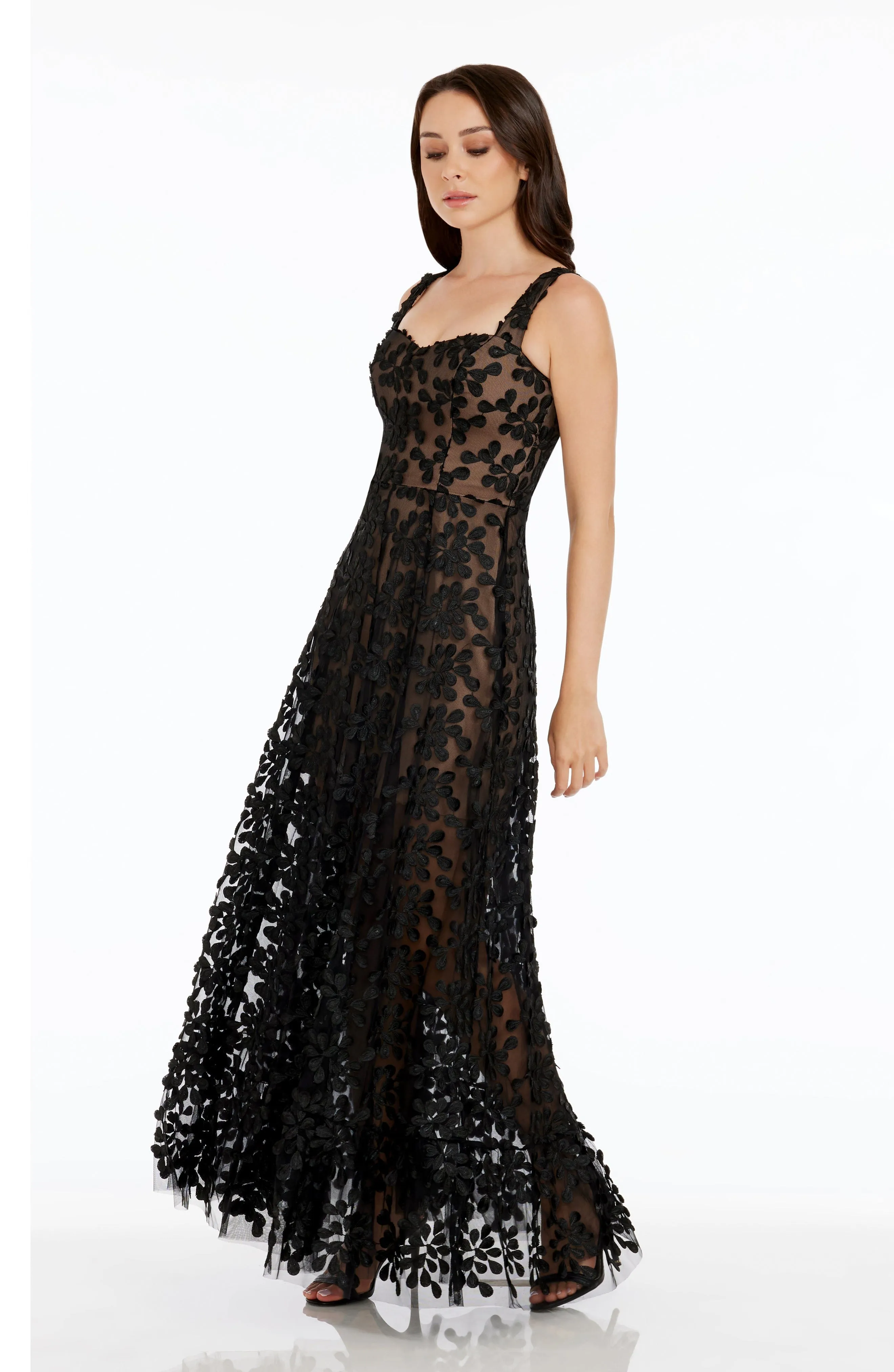 Anabel Gown sold by Dress the Population product image thumbnail 2
