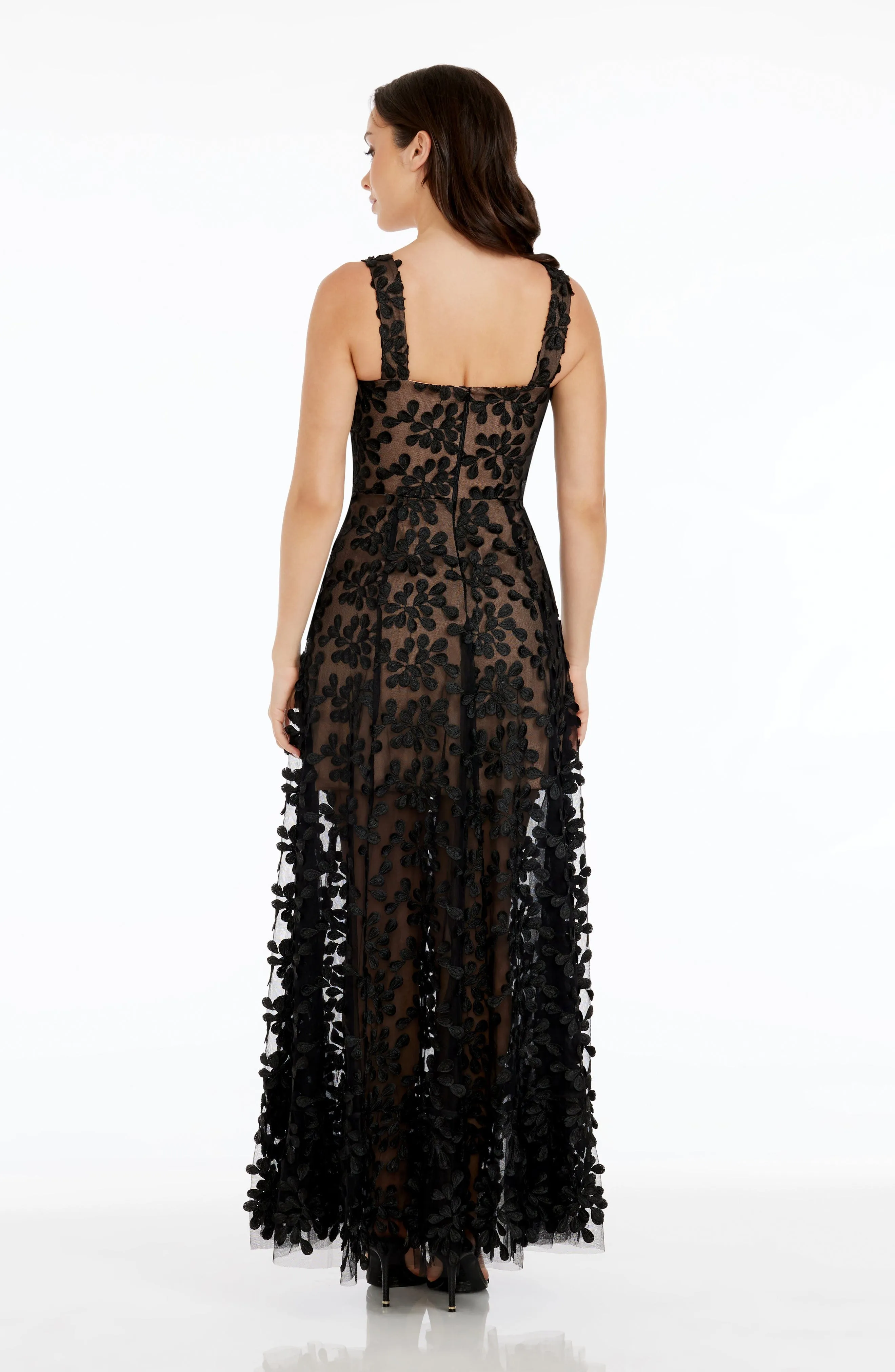 Anabel Gown sold by Dress the Population product image thumbnail 3